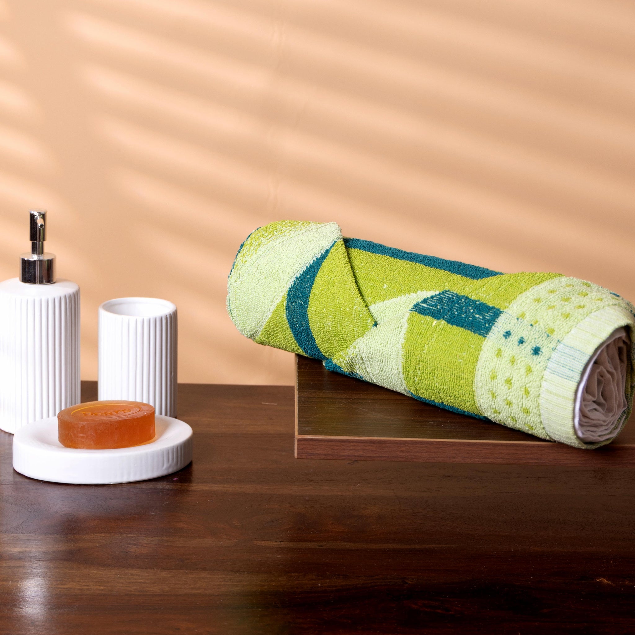 Soft Abstract Striped and Dotted Patterned Towel - Green