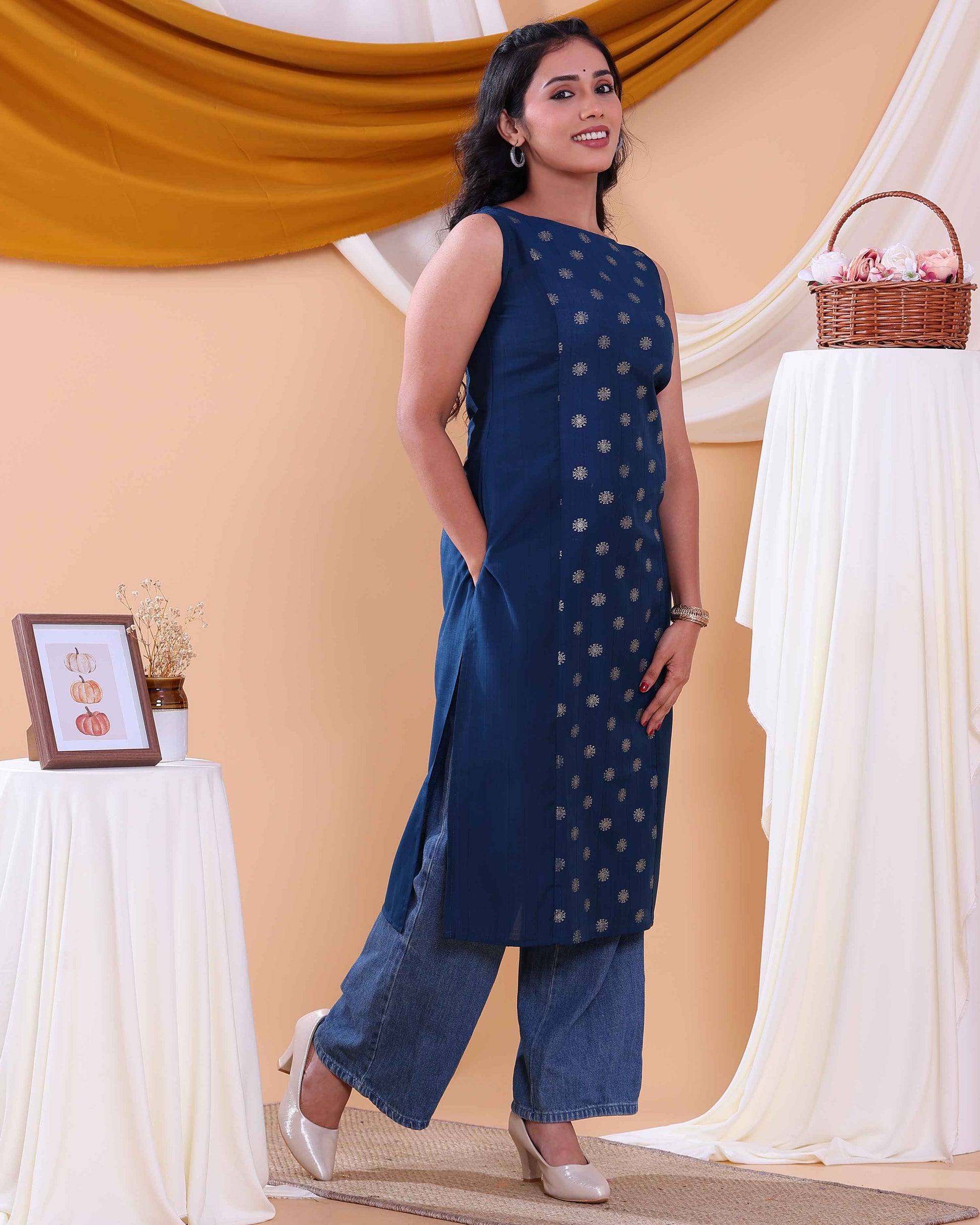 Stylish Printed Women’s Sleeveless Straight Kurta with Round Neck - Navy Blue-Close