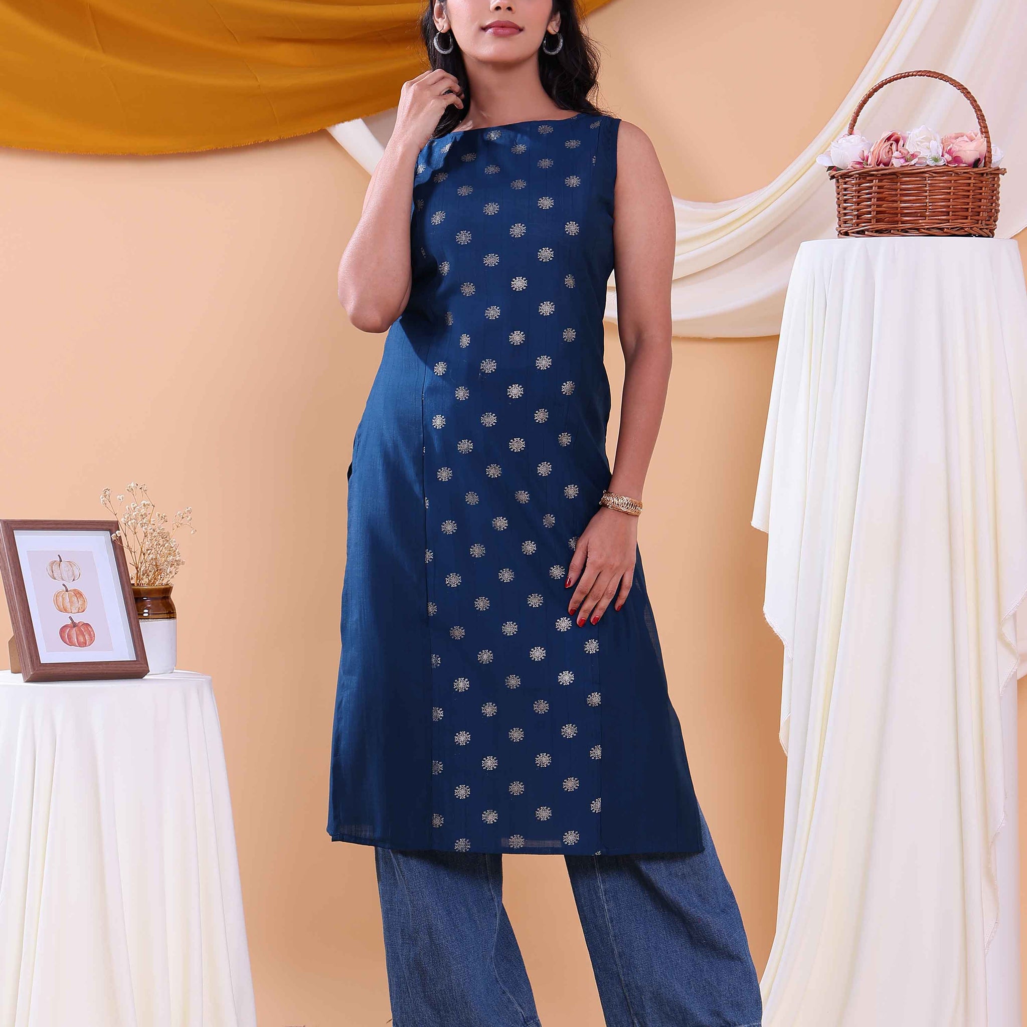 Stylish Printed Women’s Sleeveless Straight Kurta with Round Neck - Navy Blue