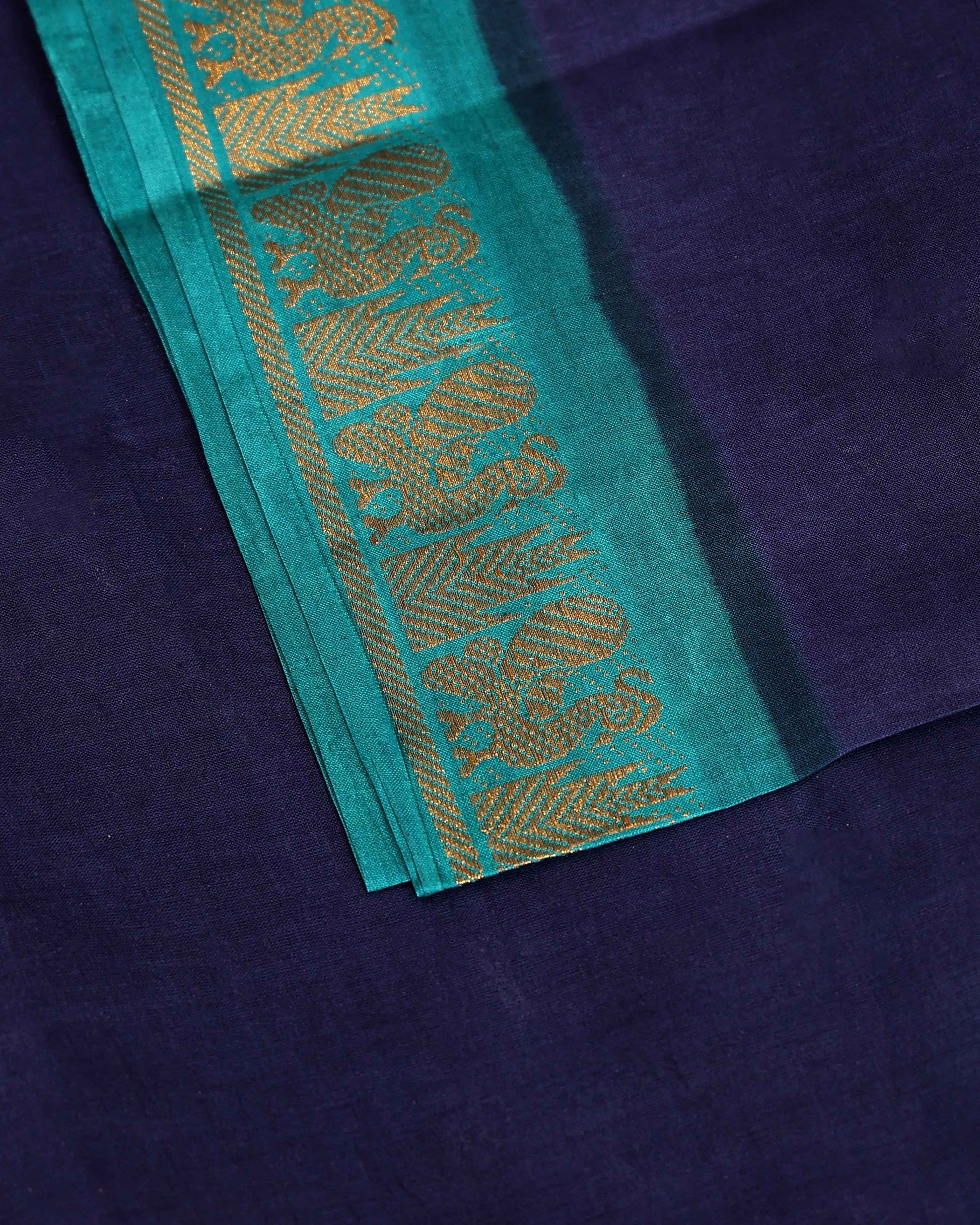 Traditional Sungudi Cotton Saree with Elegant Zari Border and Plain Body Design - Navy Blue