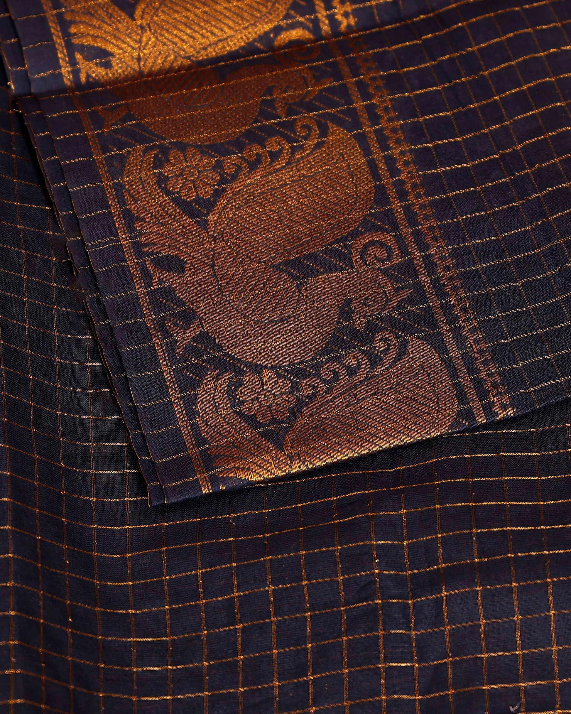 Elegant Sungudi Saree with Intricate Golden Zari Peacock Border and Fine Check Pattern - Black