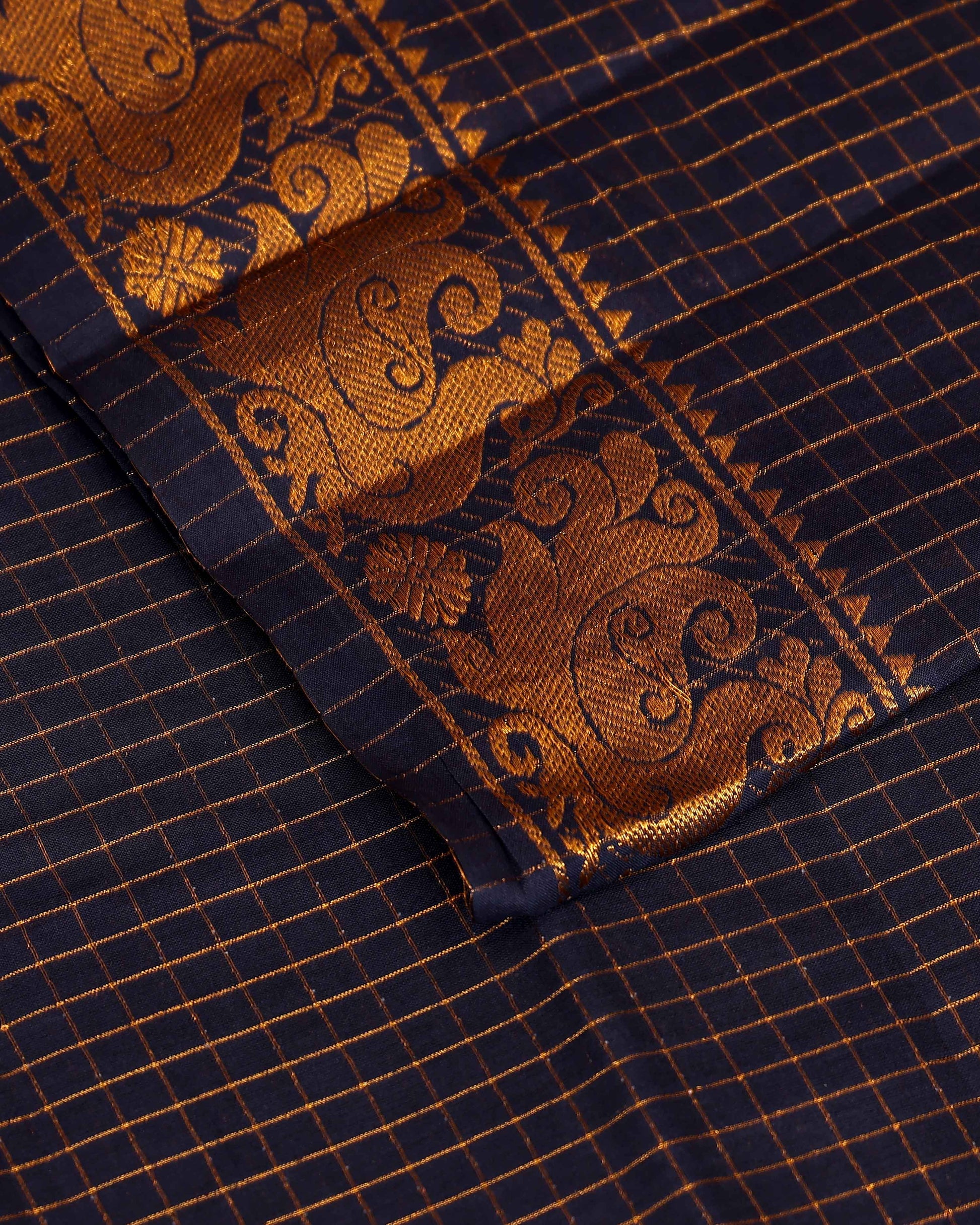 Traditional Sungudi Saree with Intricate Golden Zari Peacock Border and Fine Check Pattern - Navy Blue