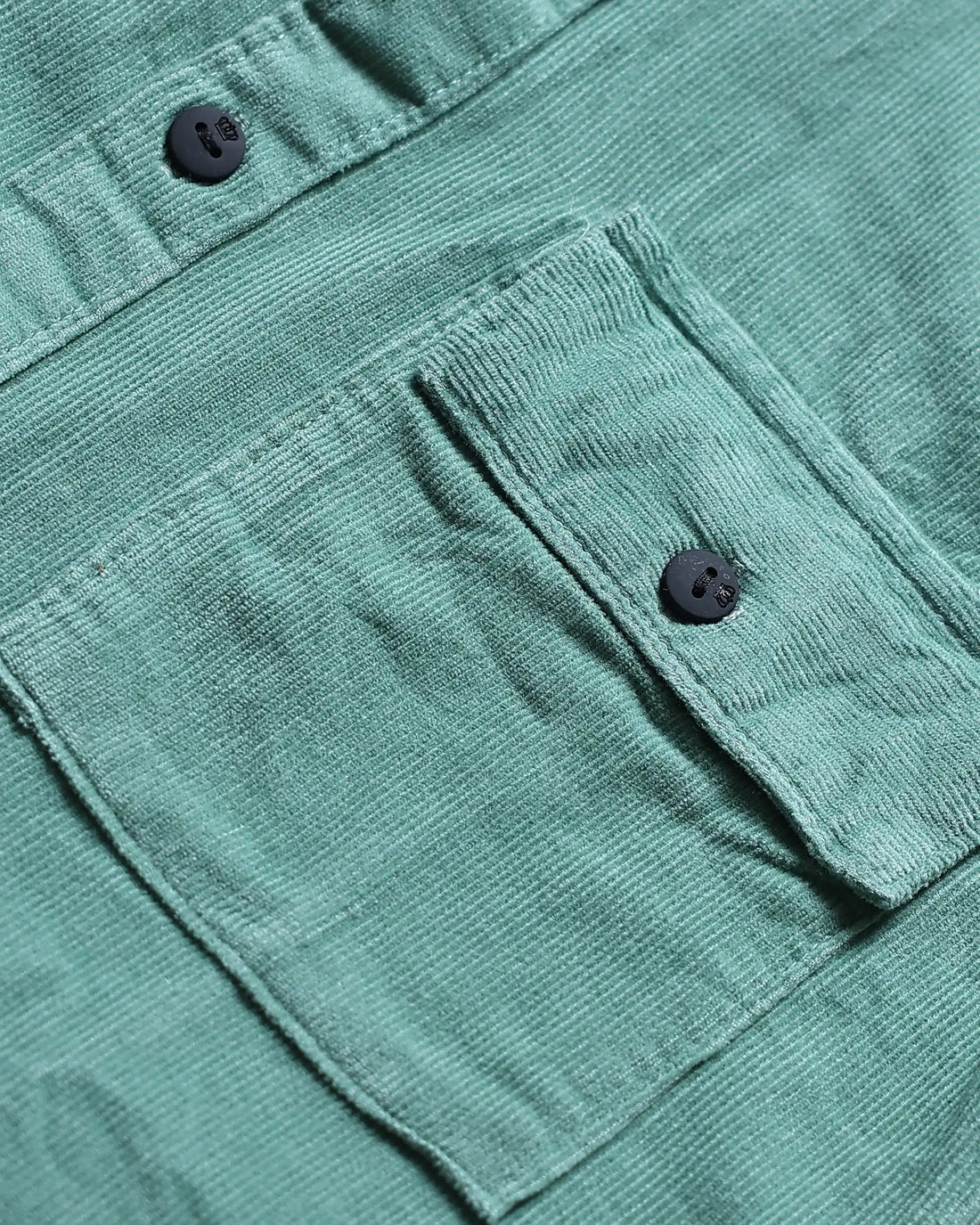 Boys Nativebull Casual Full Sleeve Button Down Shirt with Dual Front Patch Pockets Classic Collar and Buttoned Cuffs - Light Green