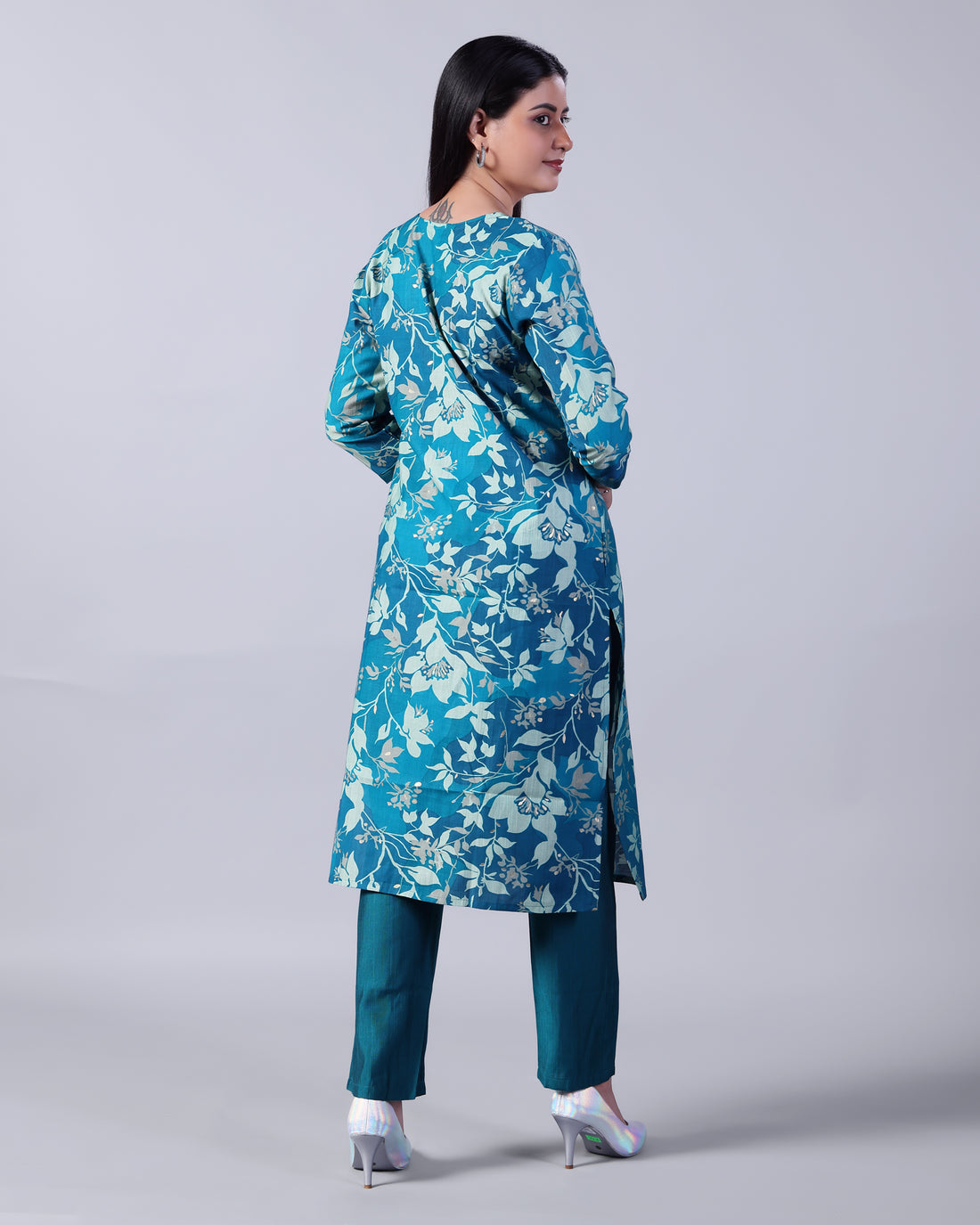 Elegant Women's Floral Printed Kurta with Palazzo Set - Teal Blue