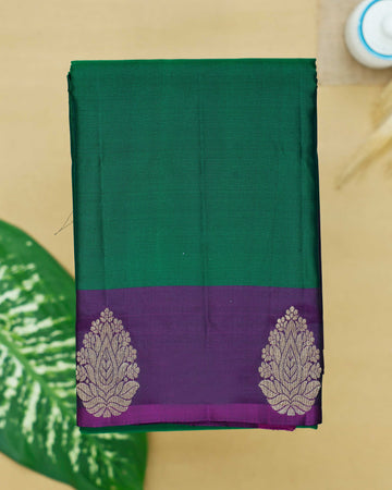 Green Colour Traditional Silk Saree