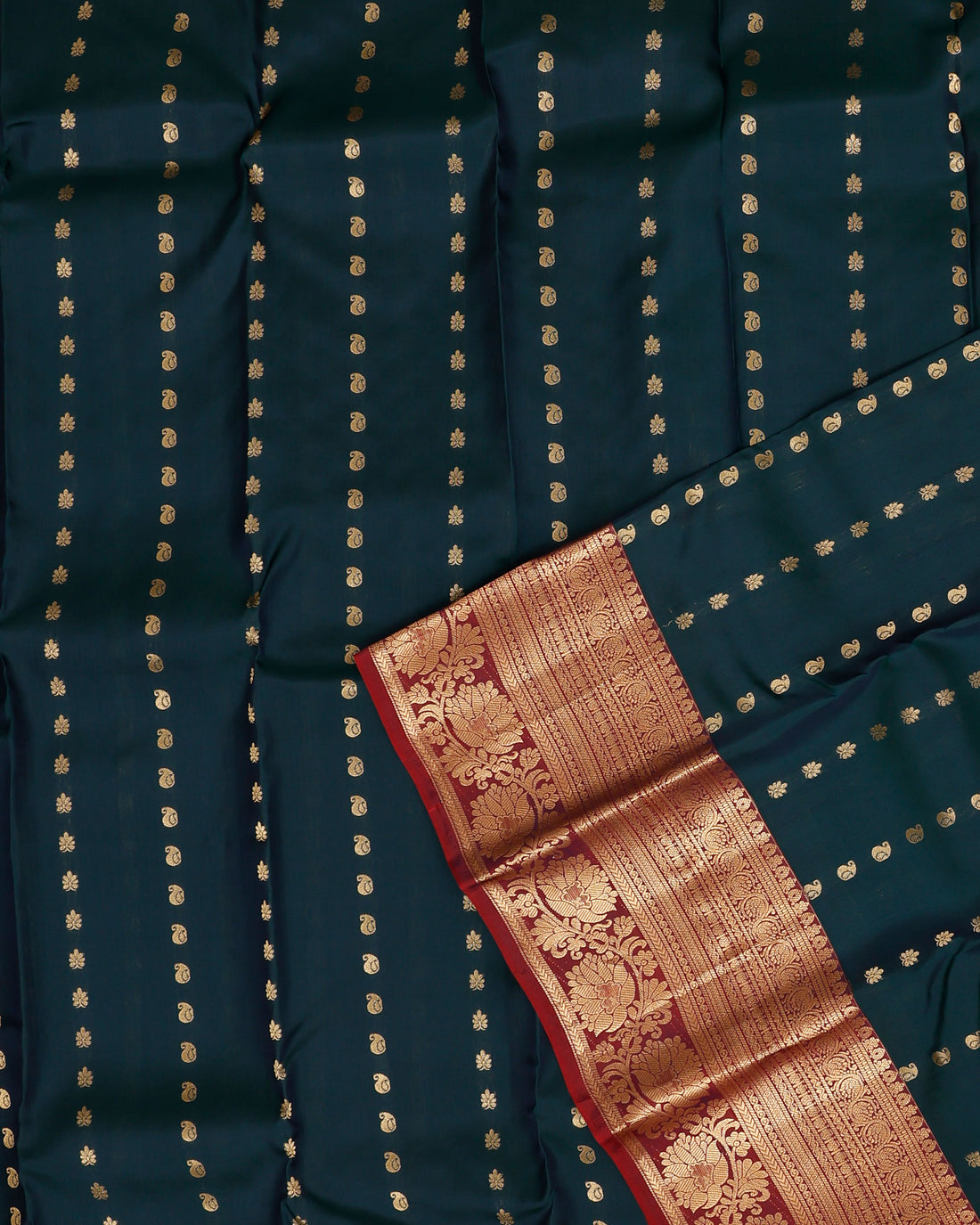 Dark Green Colour Traditional Silk Saree