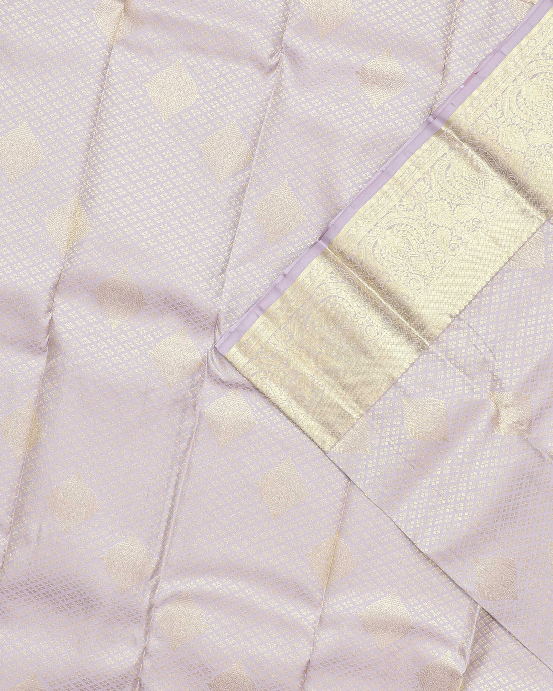 Exquisite Niranjana Silk Saree with Traditional Zari Motifs - Grey