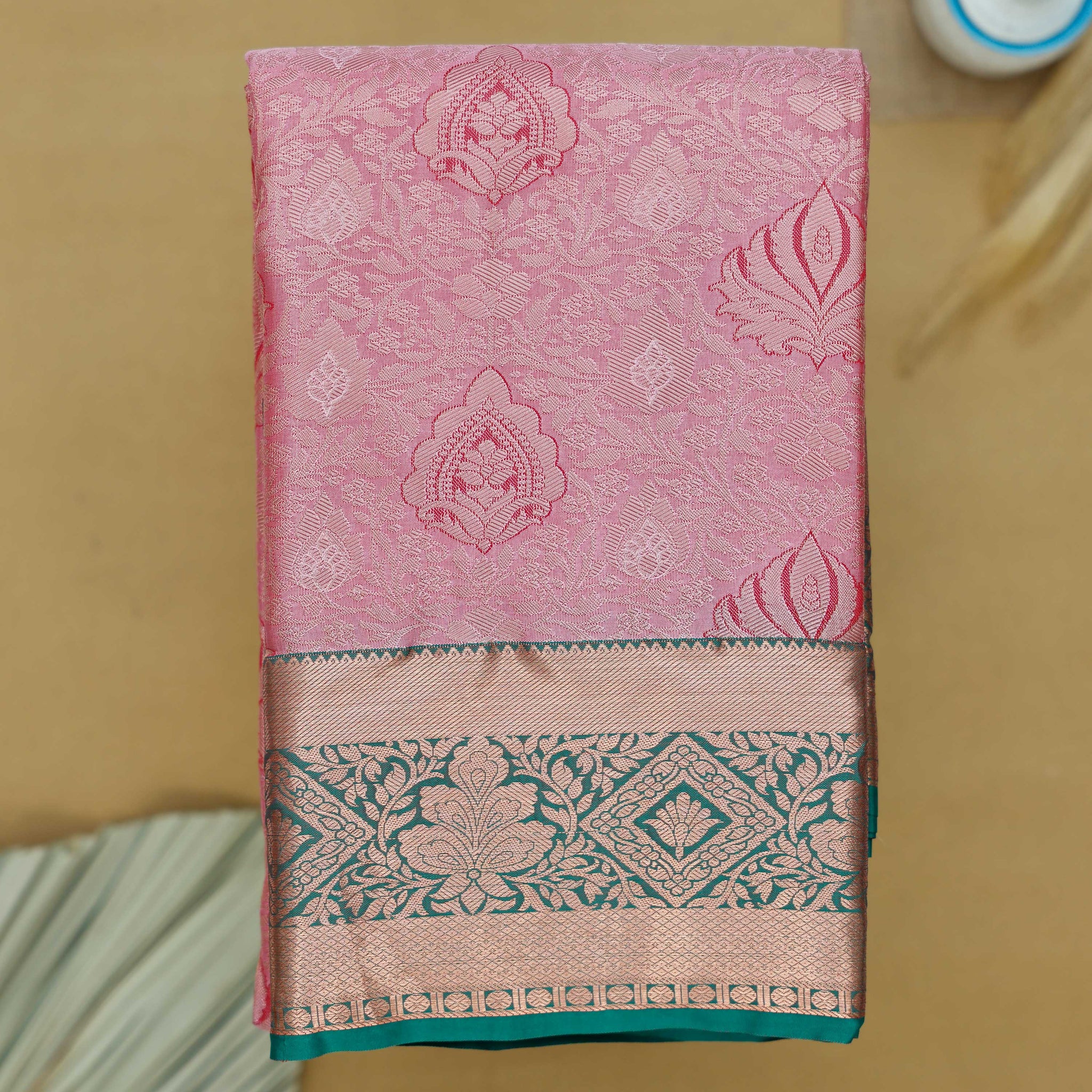 Light Pink Colour Niranjana Silk Saree