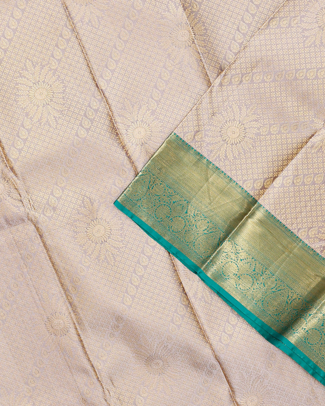 Niranjana Silk Saree with Intricate Zari Weave and Traditional Border - Grey