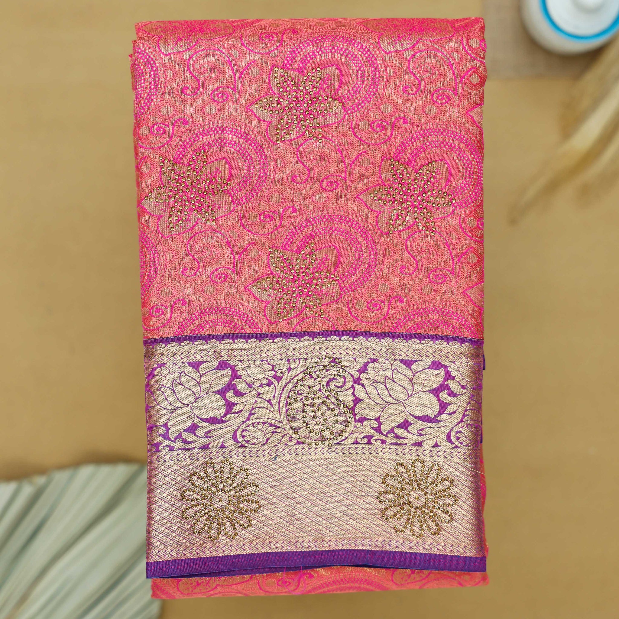 Light Pink Colour Niranjana Silk Saree
