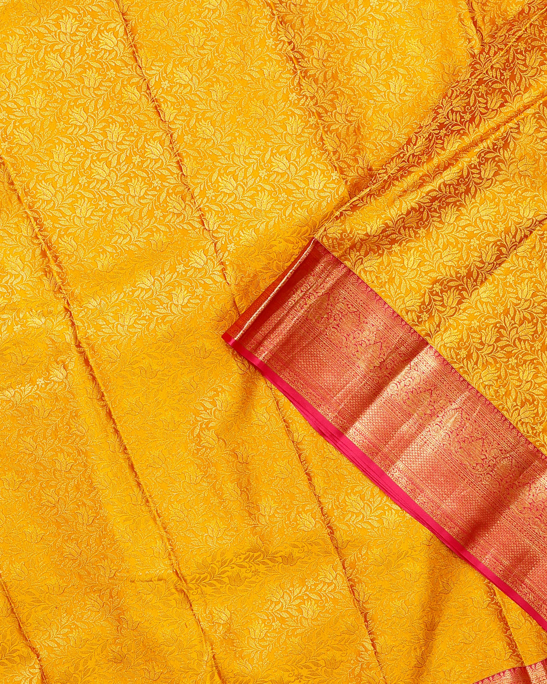 Yellow Colour Niranjana Silk Saree