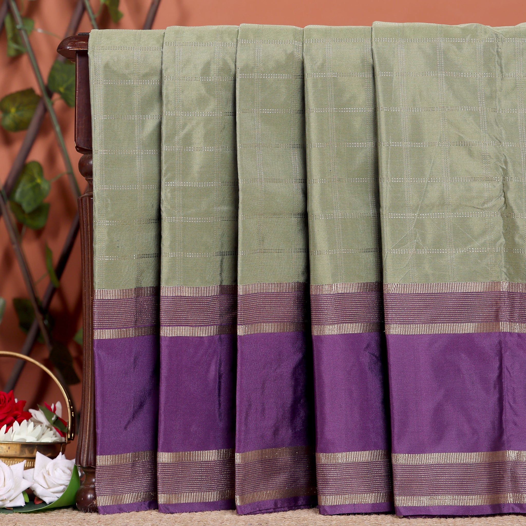 Traditional Checked Soft Silk Saree with Zari Woven Pallur - Olive Green