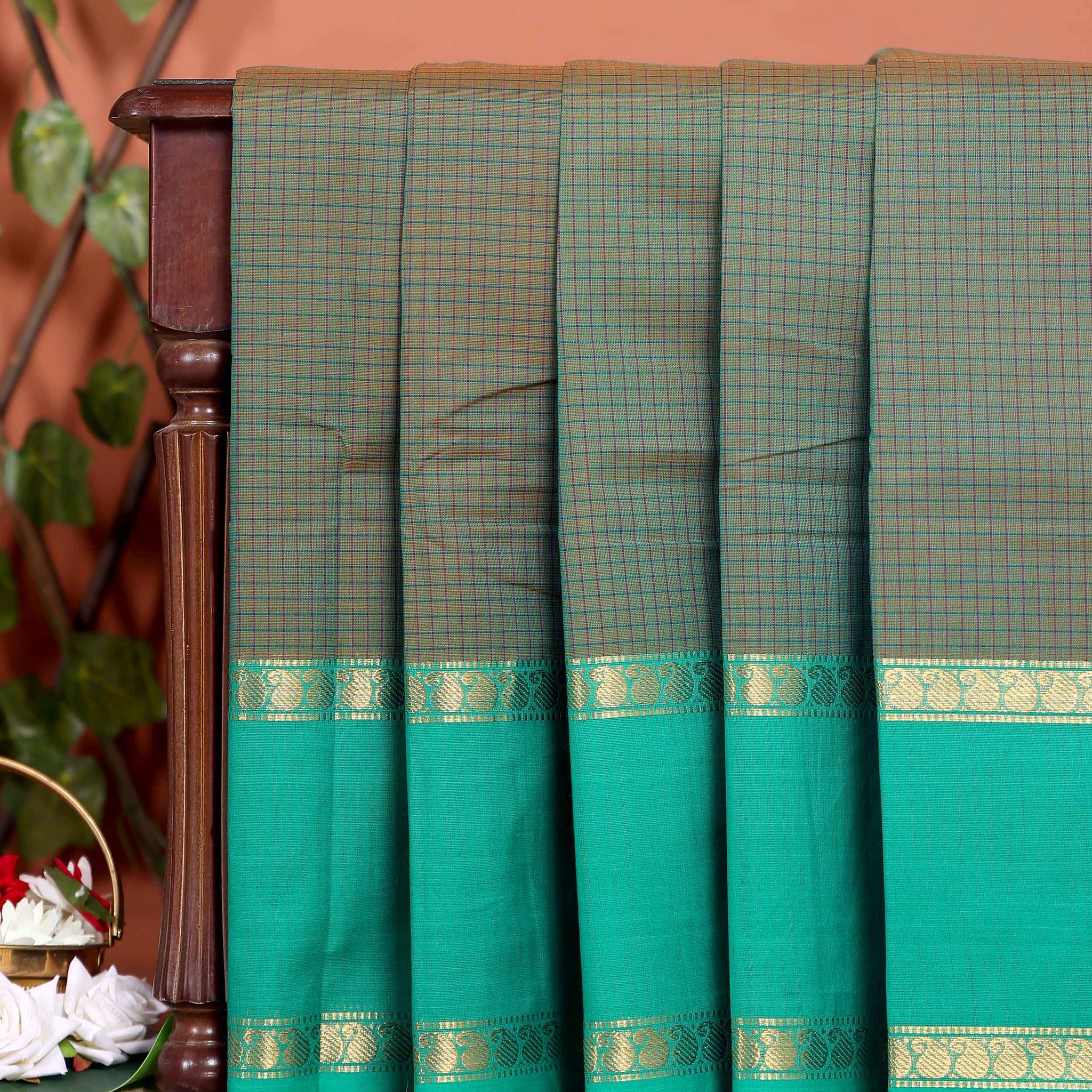 Traditional Chettinad Cotton Saree with Grid Pattern and Contrast Border - Green