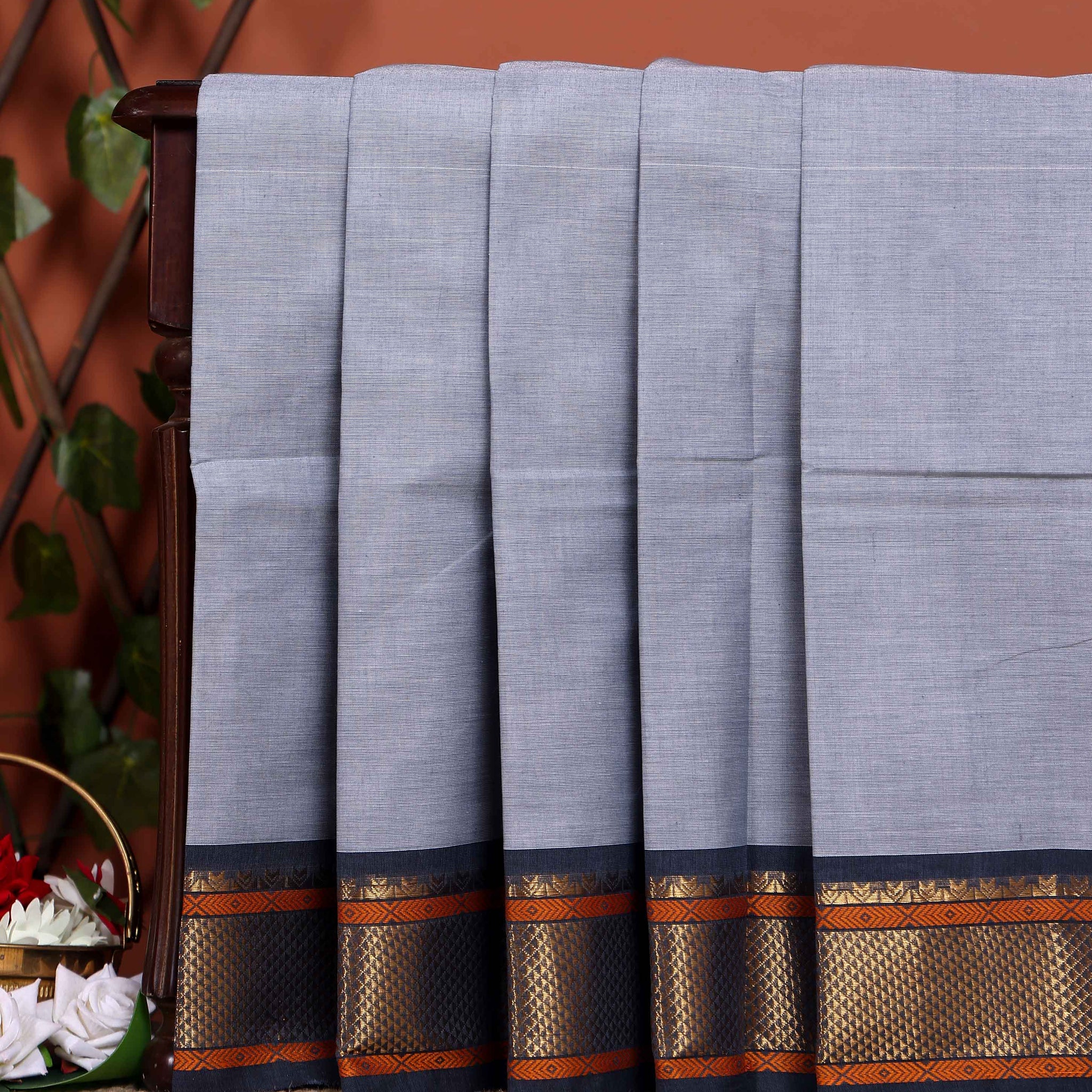 Traditional Chettinad Cotton Saree with Rich Zari Border and Fine Handloom Weave - Grey