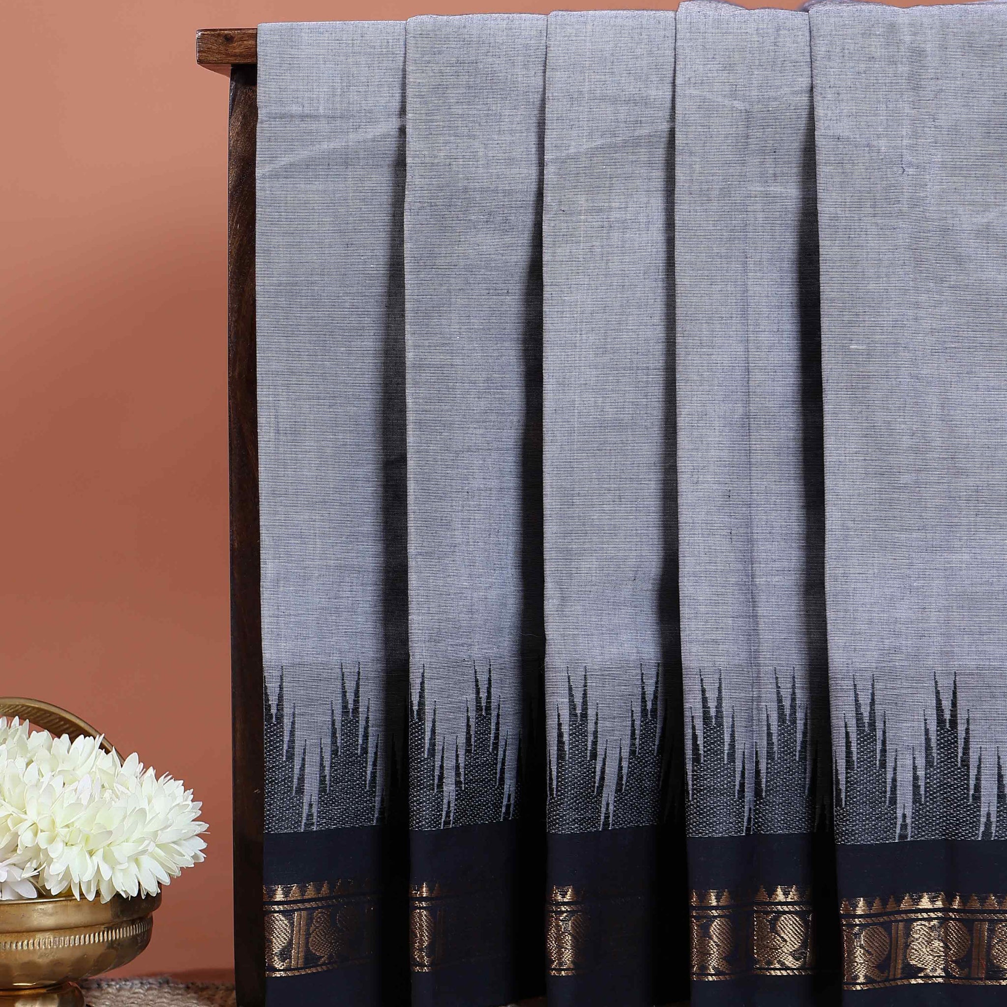 Traditional Chettinad Handloom Cotton Saree with Temple Border and Traditional Zari Weaving - Grey