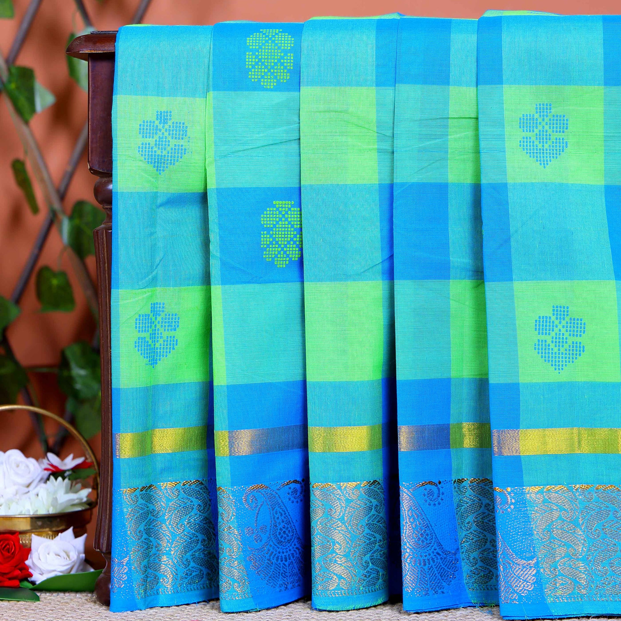 Traditional Chettinad Handloom Saree with Temple Border and Traditional Motifs - Green
