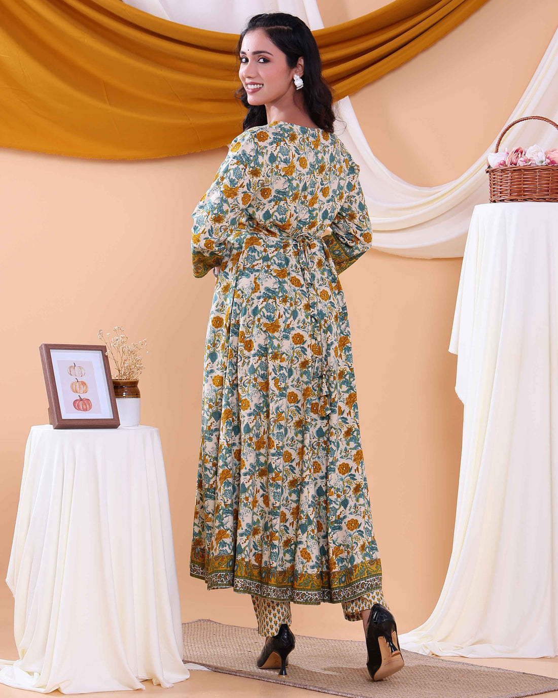 Traditional Floral Printed Design Women's Readymade Salwar Set with Elegant Patterns and Comfortable Fit - Cream