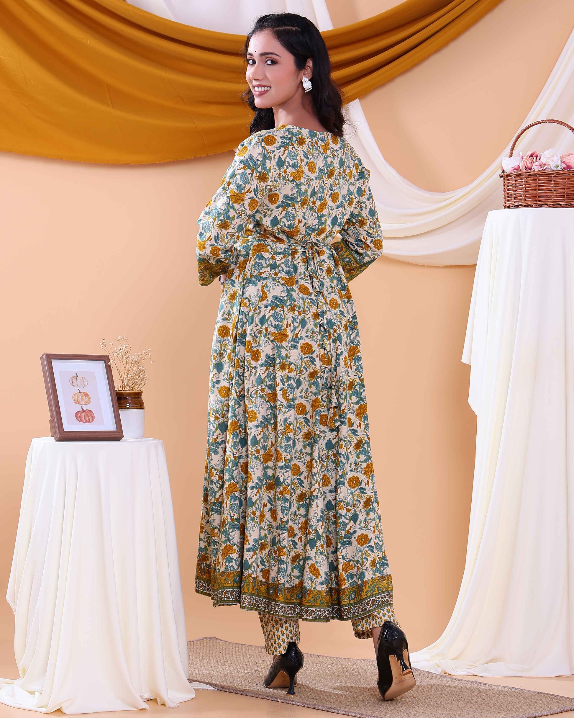 Traditional Floral Printed Design Women's Readymade Salwar Set with Elegant Patterns and Comfortable Fit - Cream