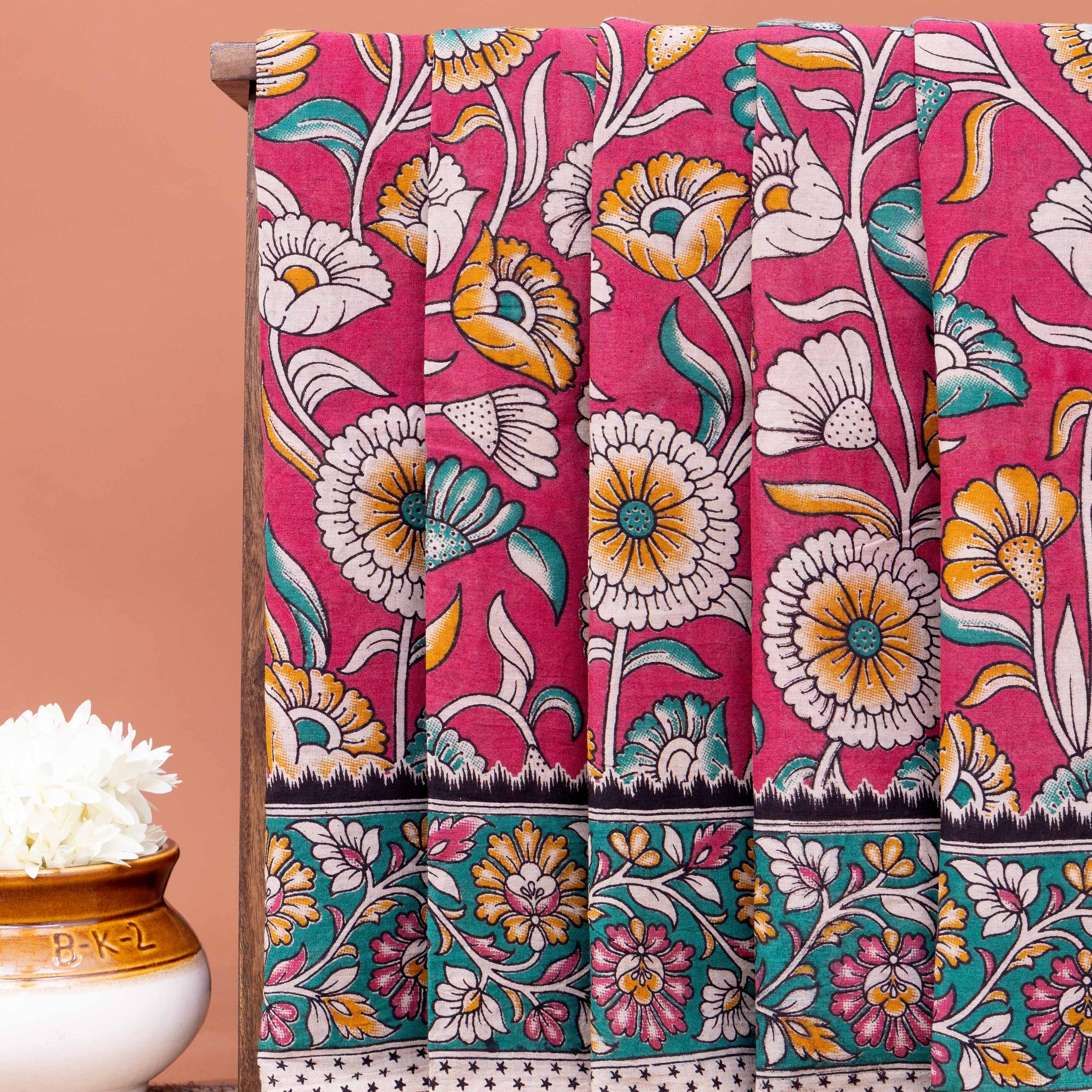 Traditional Handloom Kalamkari Cotton Saree with Floral Border - Pink