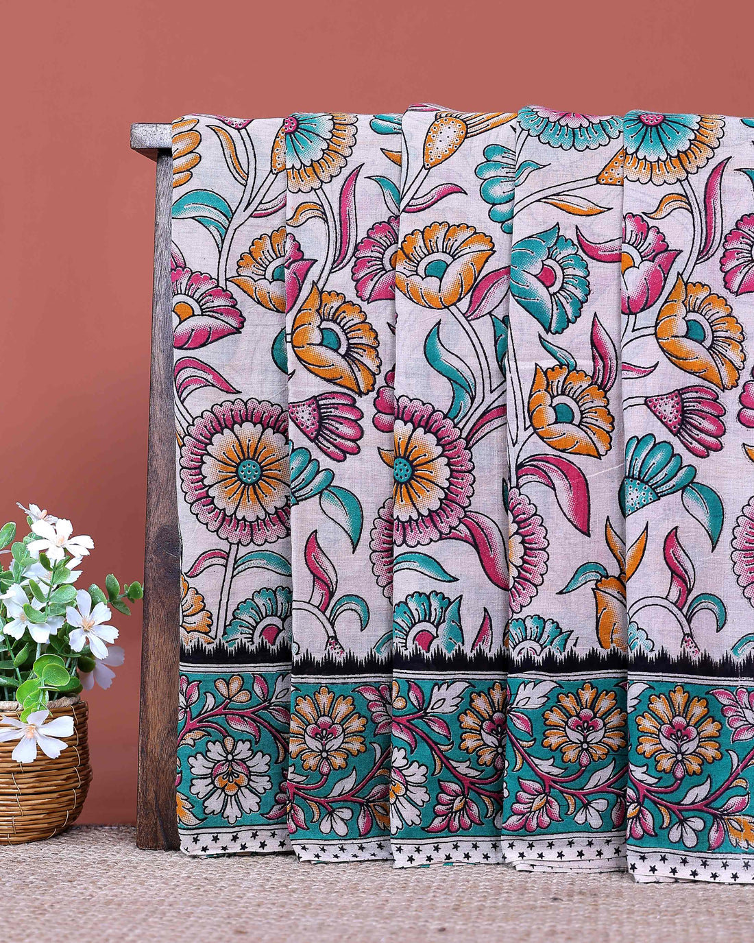 Traditional Handloom Kalamkari Cotton Saree with Traditional Floral Motifs and Artistic Border Design - Cream