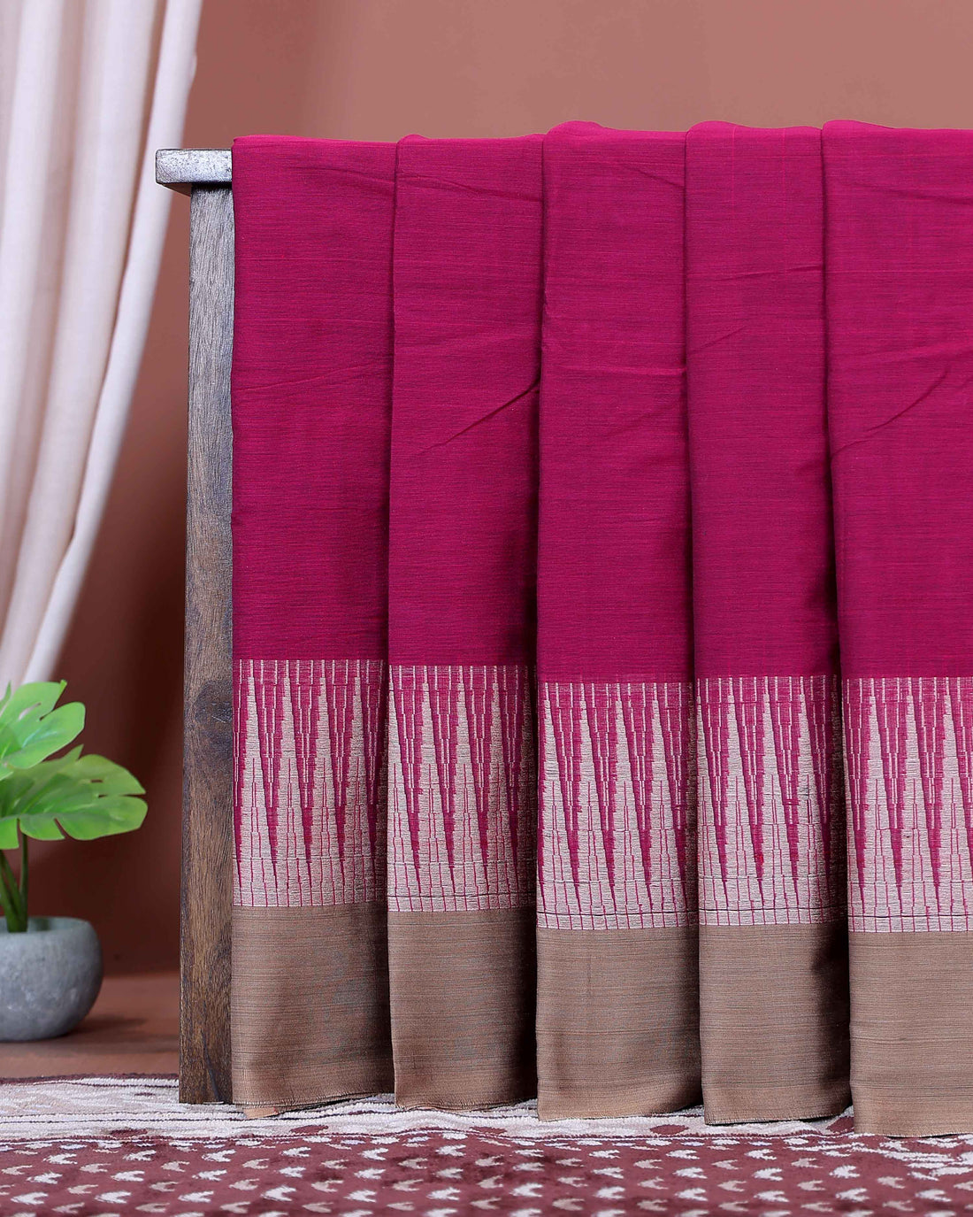 Traditional Handloom Narayanpet Cotton Saree with Classic Temple Border - Dark Pink