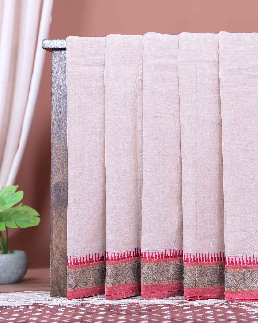 Traditional Handloom Narayanpet Cotton Saree with Traditional Temple Border and Intricate Weave - Light Pink