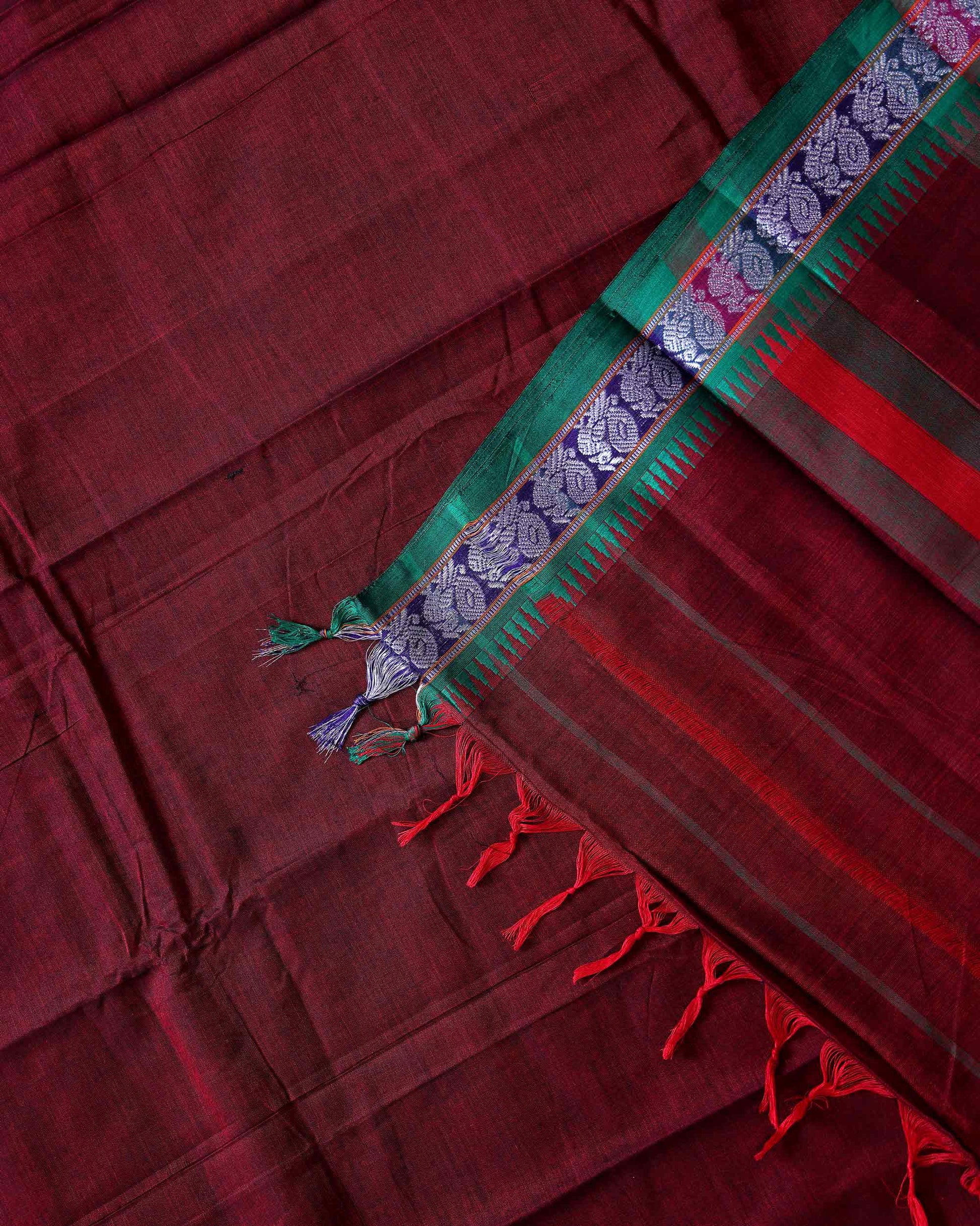 Traditional_Handloom_Narayanpet_Cotton_Saree_with_Traditional_Temple_Border_and_Intricate_Weave_-_Maroon-main