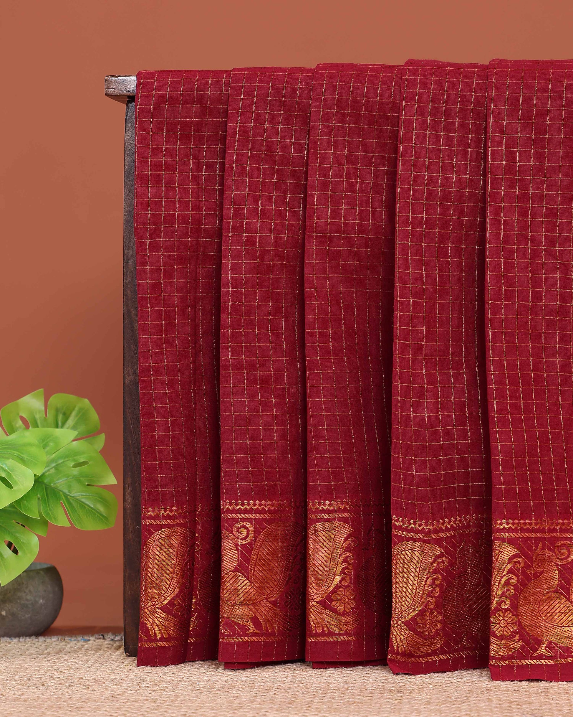 Traditional Handloom Sungudi Cotton Saree Checks and Elegant Zari Peacock Motif Border - Maroon