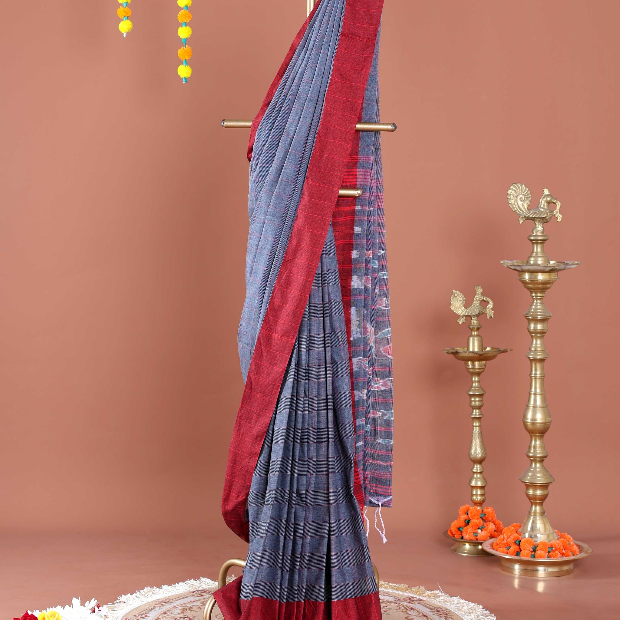 Traditional Ikkat Handloom Cotton Saree with Woven Pattern and Contrast Border - Dark Grey
