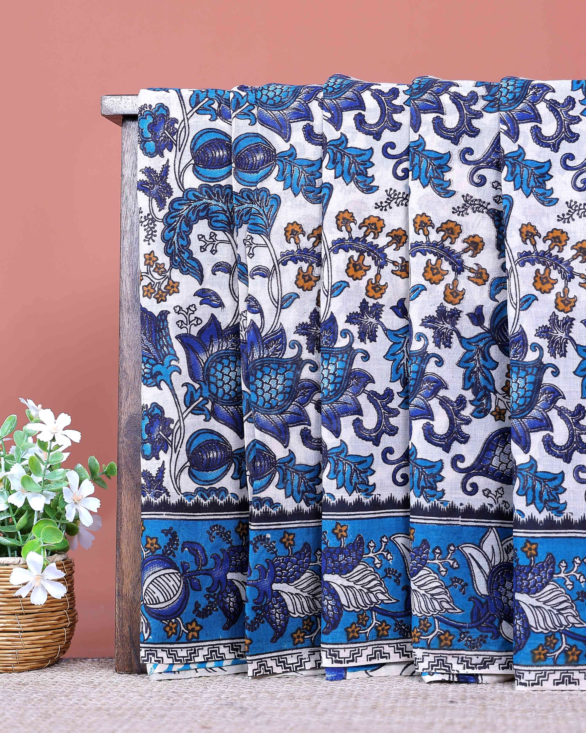 Traditional Kalamkari Cotton Saree with Traditional Botanical Motifs and Border Detail - Off White