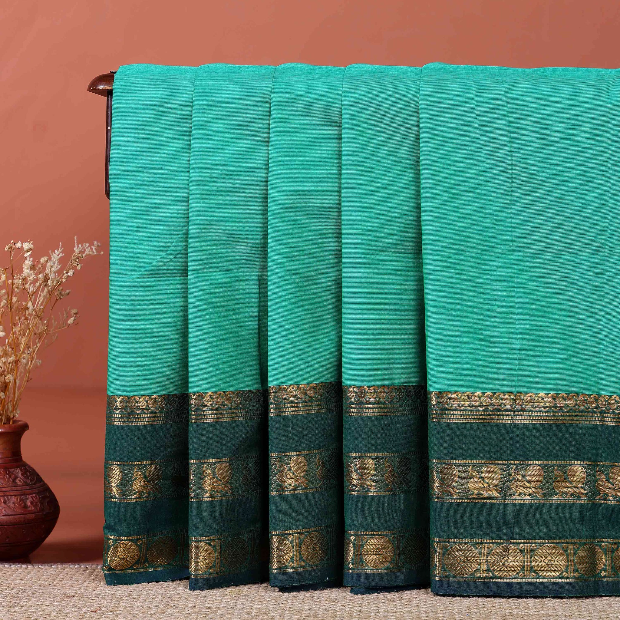Traditional Kanchi Cotton Saree with Rich Zari Woven Border and Elegant Textured Weave - Green