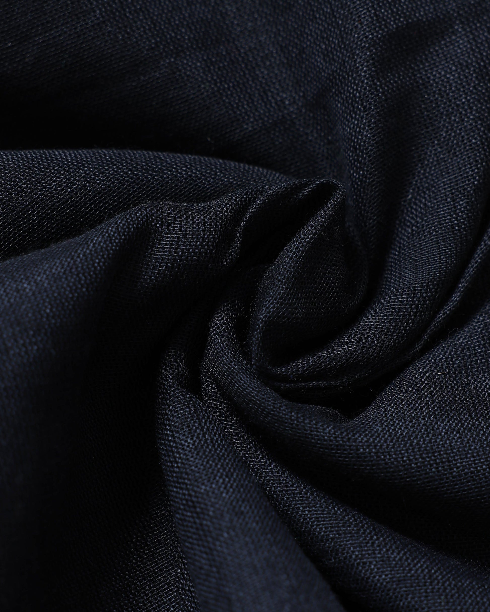 Traditional_Khadi_Cotton_Saree_with_Contrast_Printed_Blouse_and_Tassel_Accents_-_Black-one