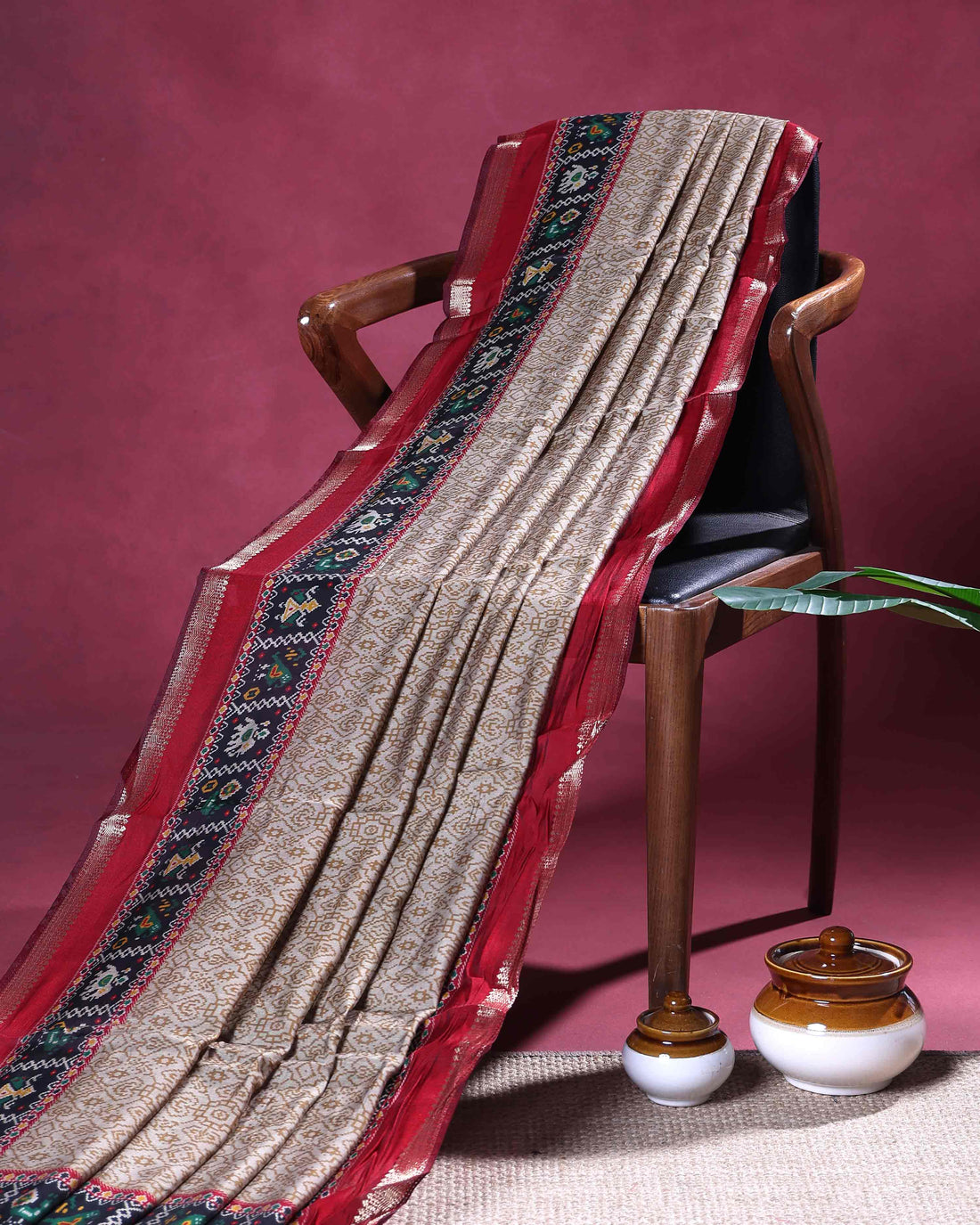 Traditional Motif Beige Semi Chanderi Saree with Elegant Pallu Finish - Beige
