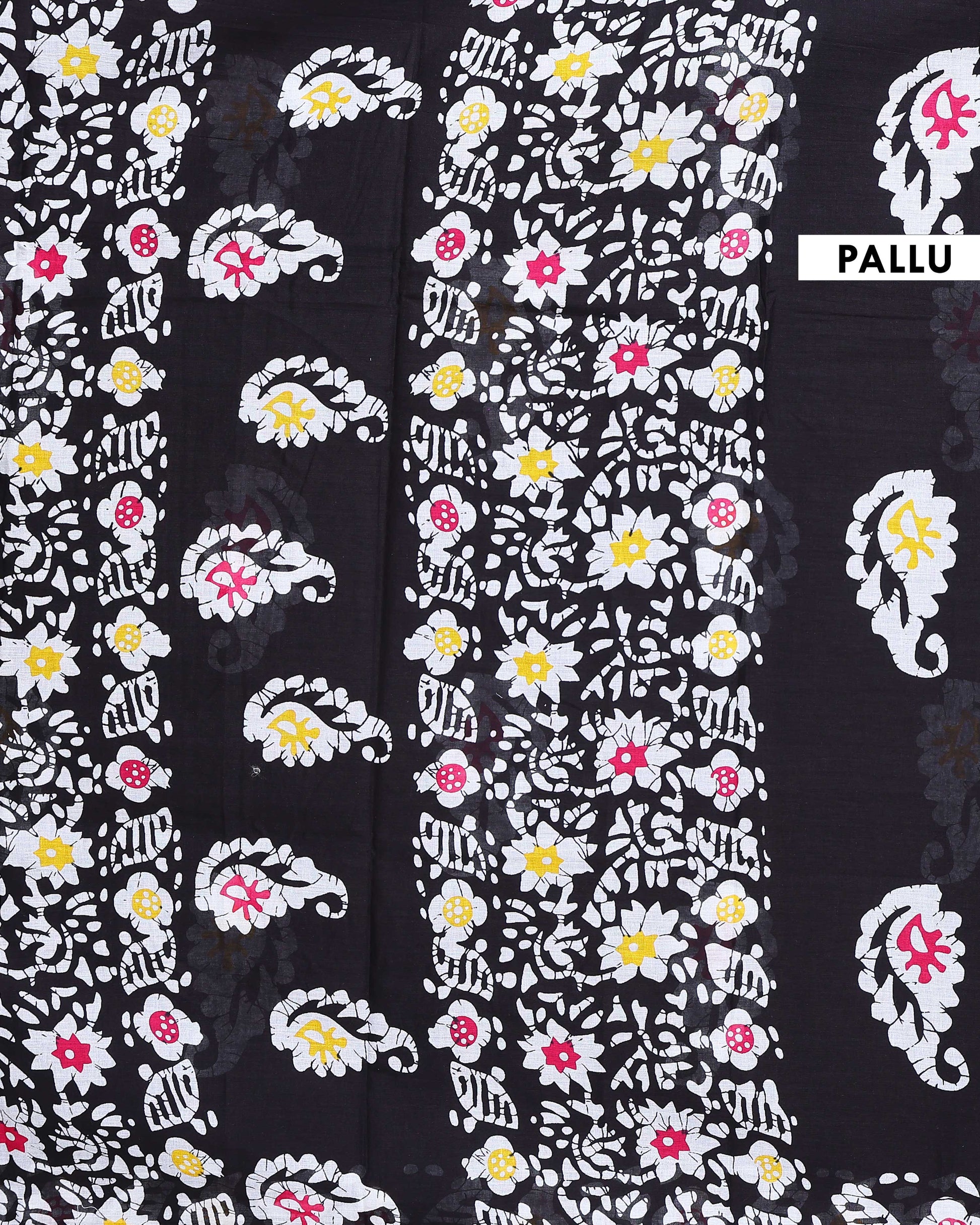 Traditional Mul Mul Cotton Saree with Traditional Print Border - Black-pallu