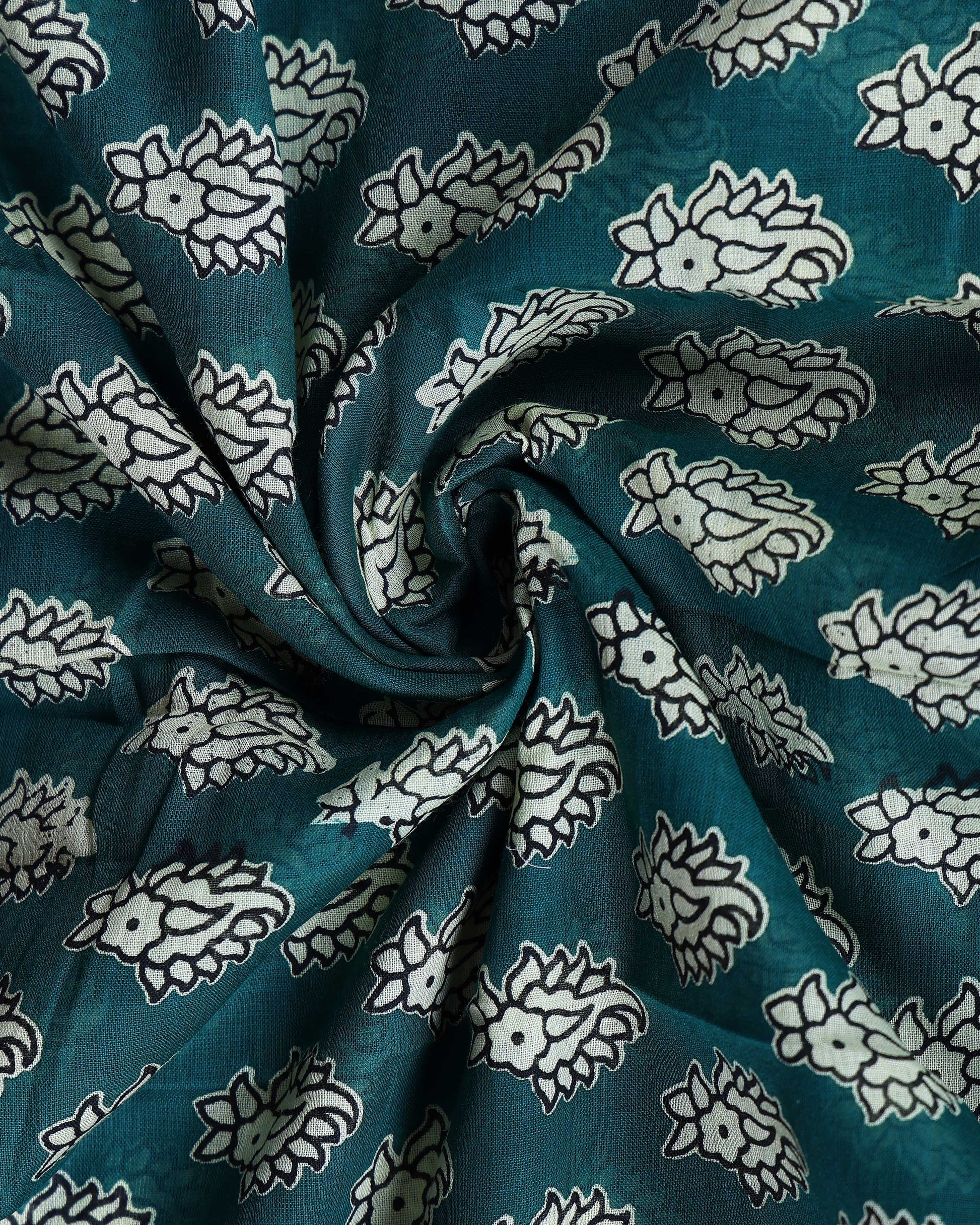 Traditional Mulmul Cotton Saree with Intricate Block Print Border - Green-Close