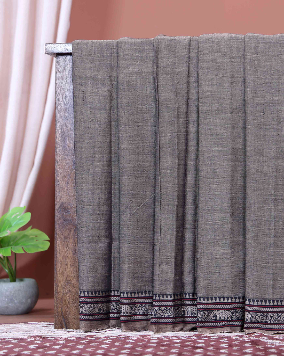 Traditional Narayanpet Cotton Saree with Temple Border Elephant Motif Zari Design & Fine Handloom Texture Weave - Grey