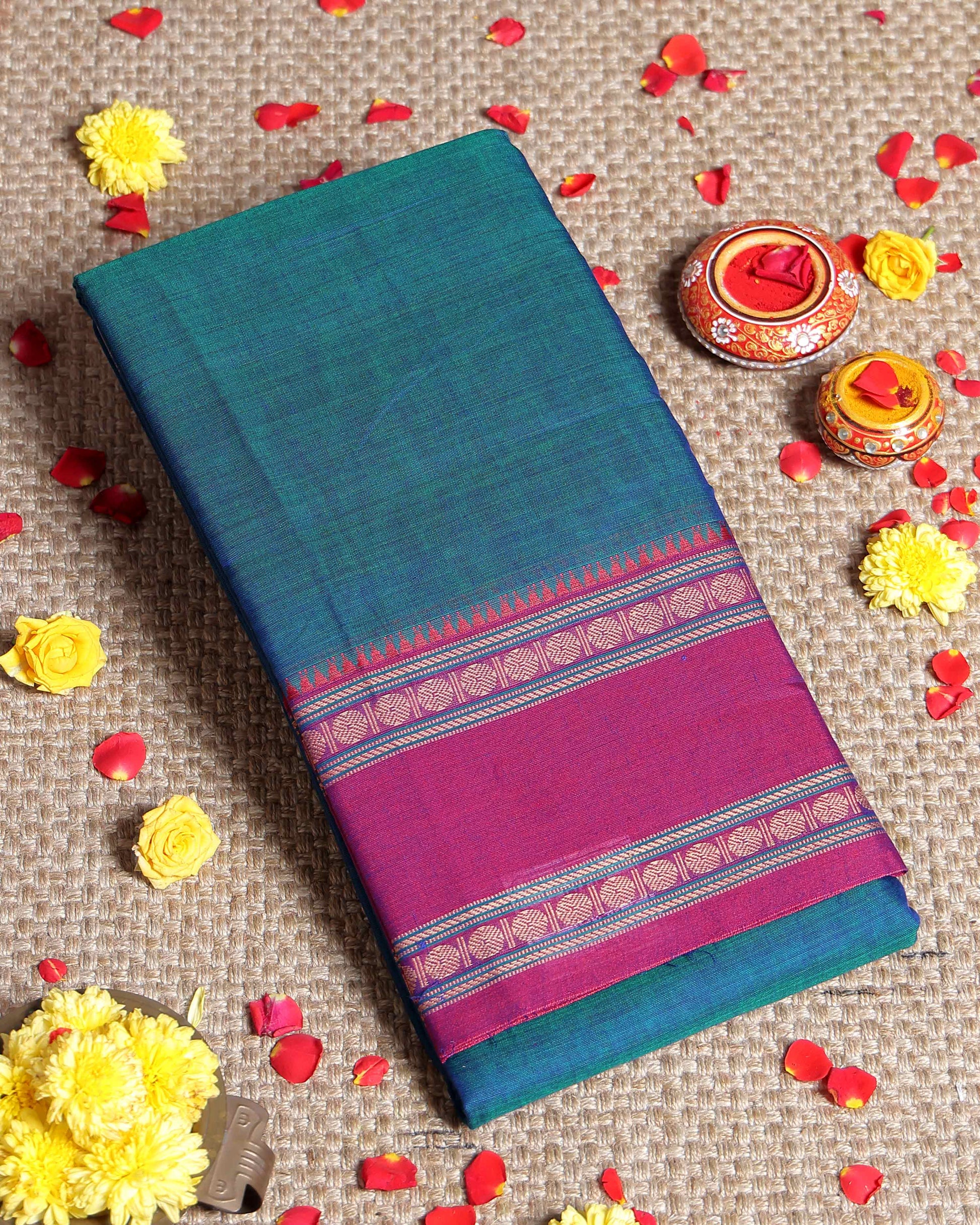 Traditional Narayanpet Cotton Saree with Traditional Contrast Temple Border - Blue