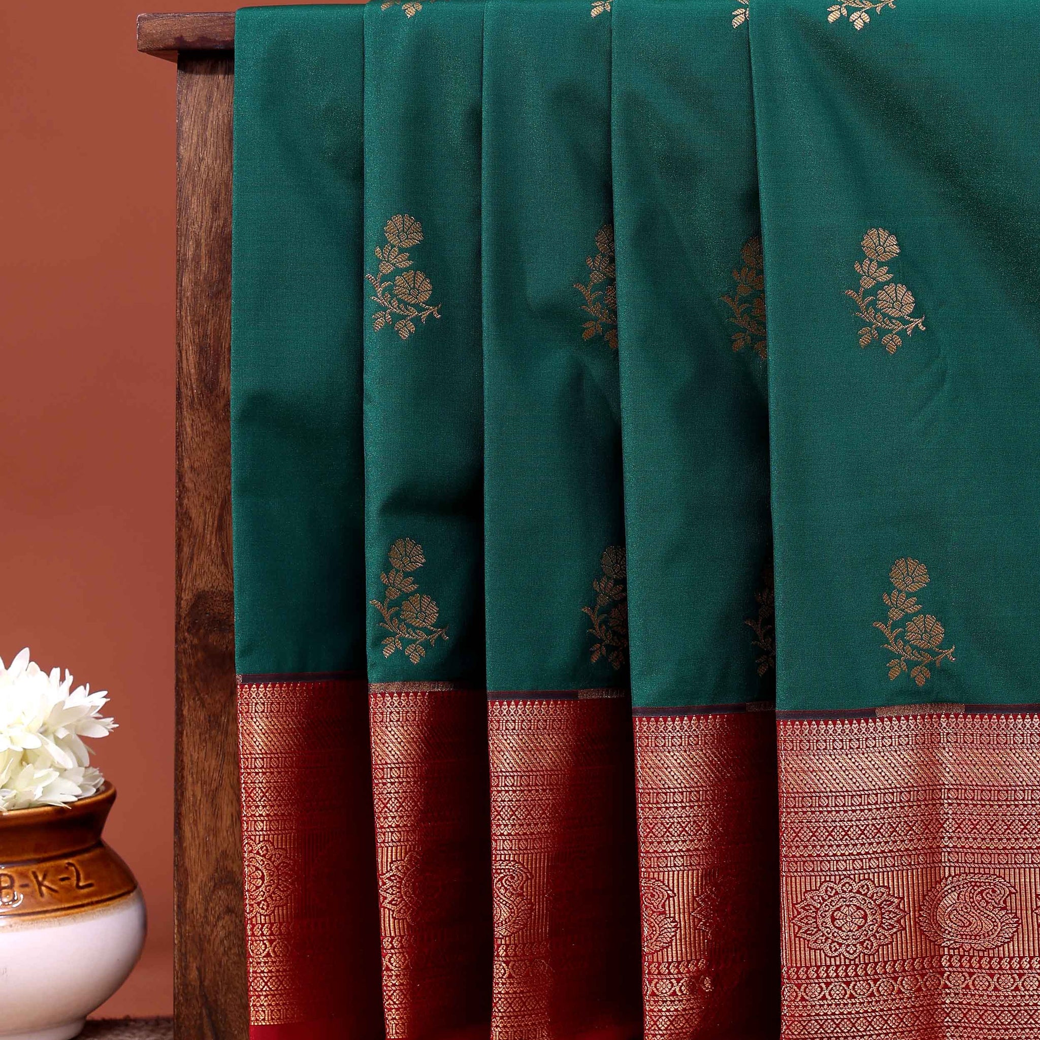 Traditional Niranjana Silk Saree with Woven Buttas and Temple Border - Green