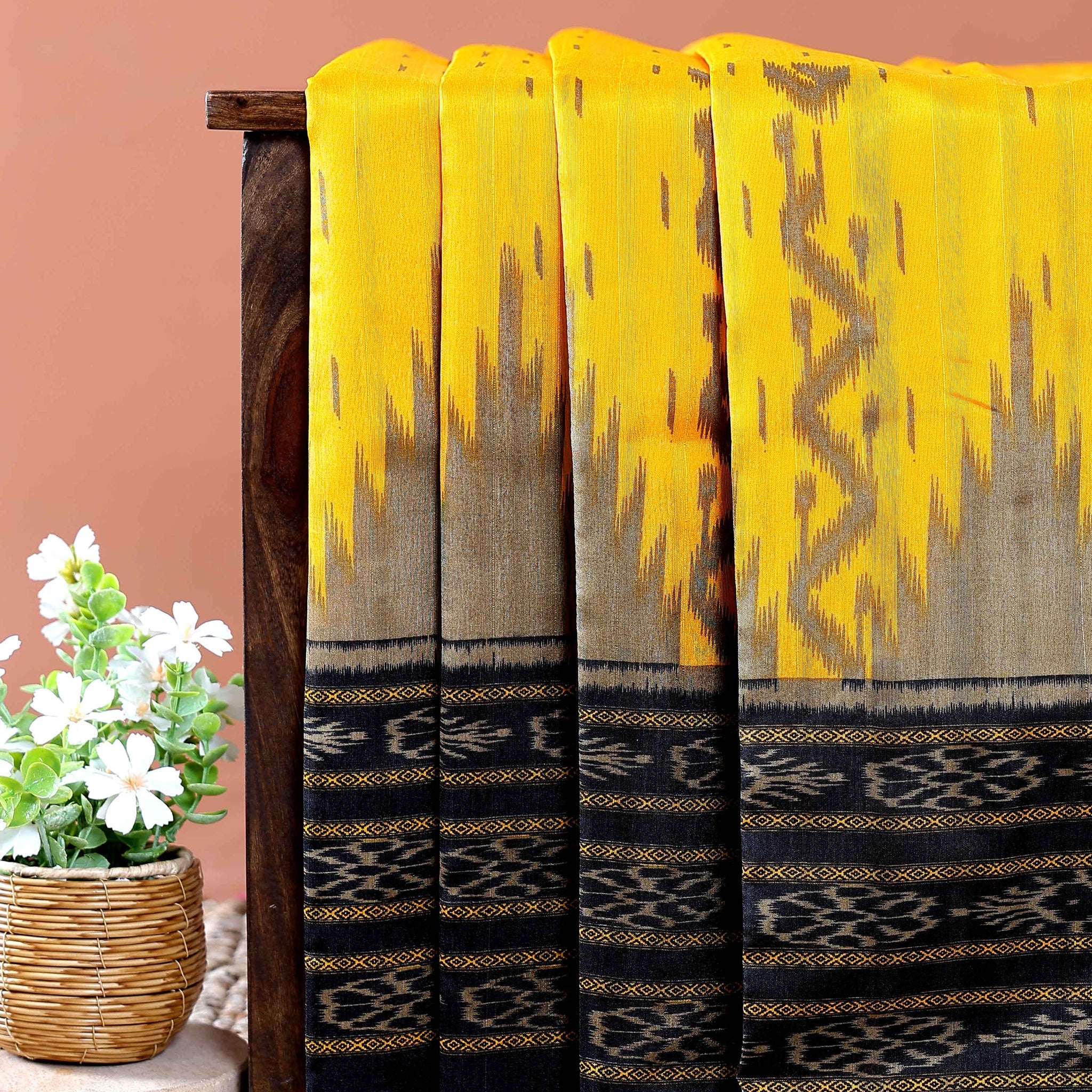 Traditional Pochampally Handloom Saree with Temple Border - Yellow