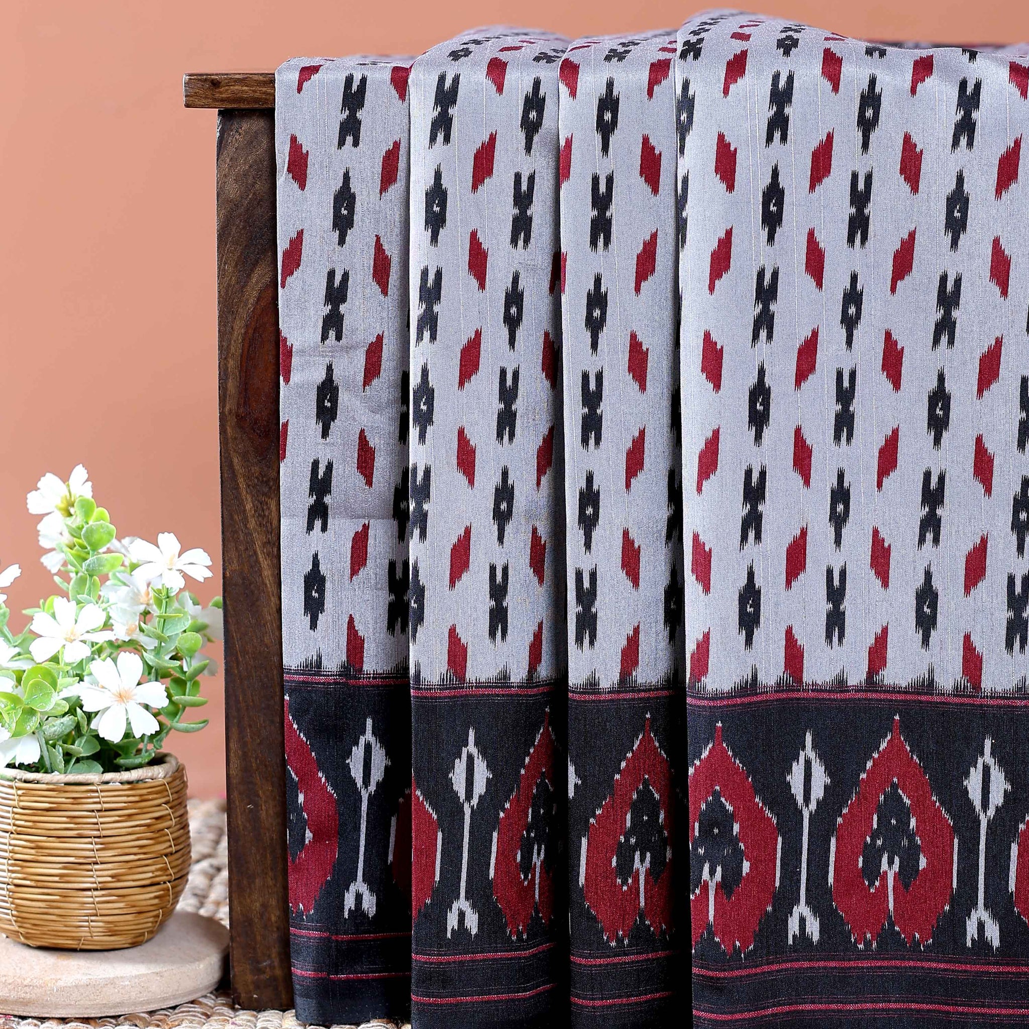 Traditional Pochampally Ikkat Handloom Saree with Temple Border - White