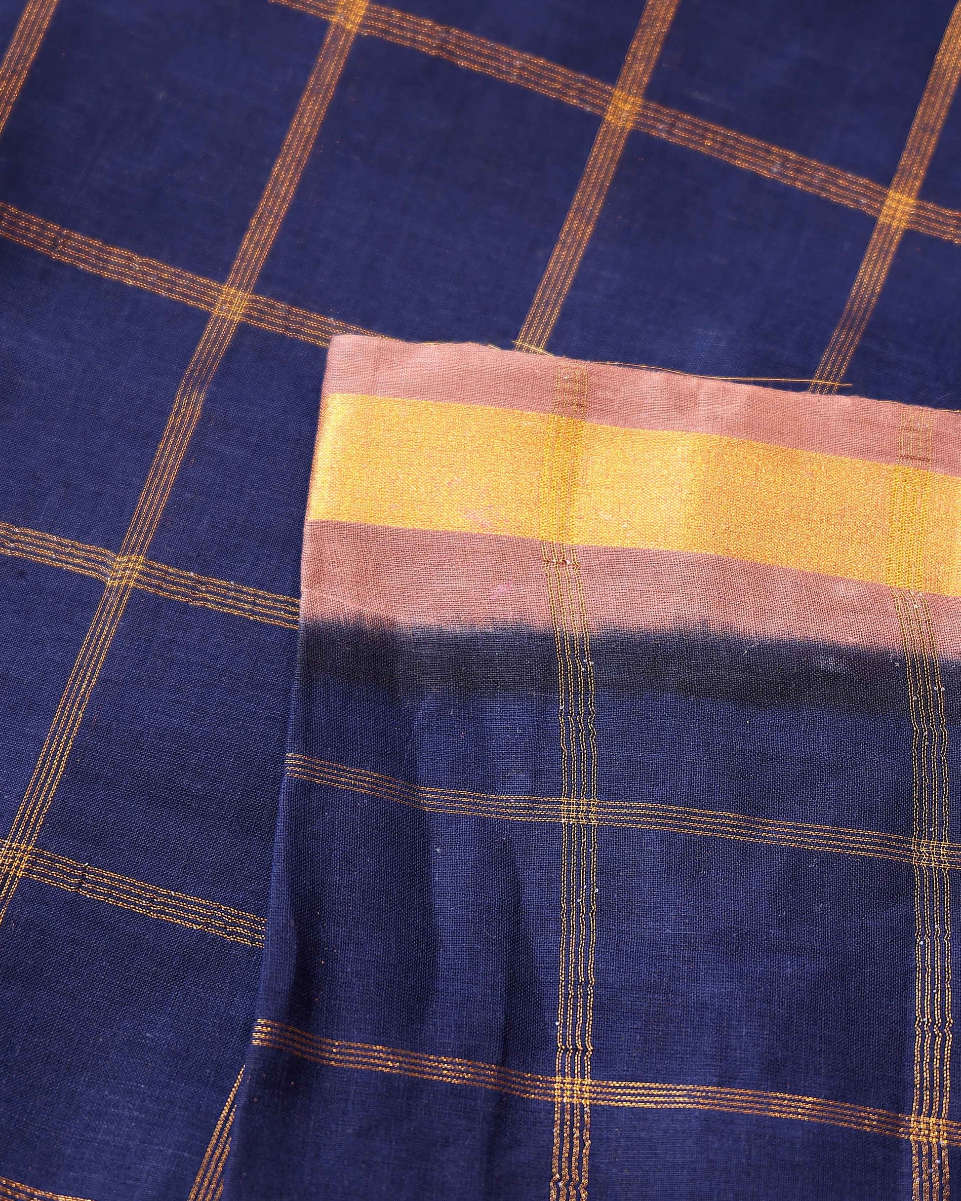 Traditional Sungudi Cotton Handloom Saree with Zari Checked Pattern and Contrast Border - Navy Blue