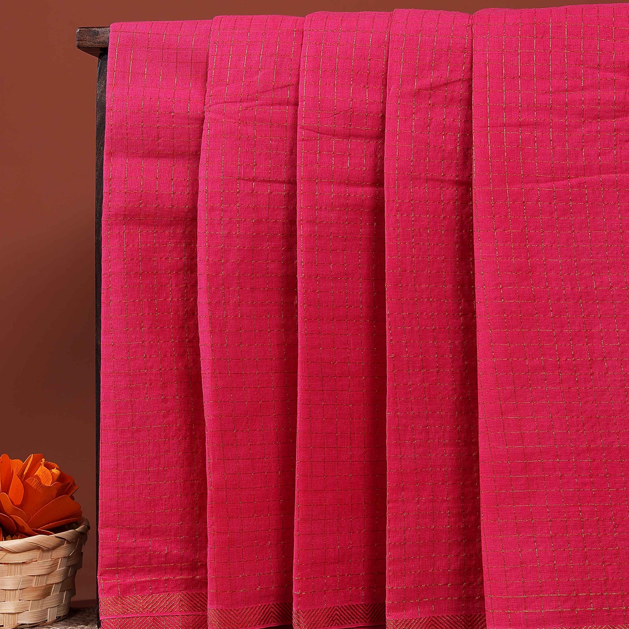 Traditional Sungudi Cotton Saree Intricate Checks and Zari Border - Pink