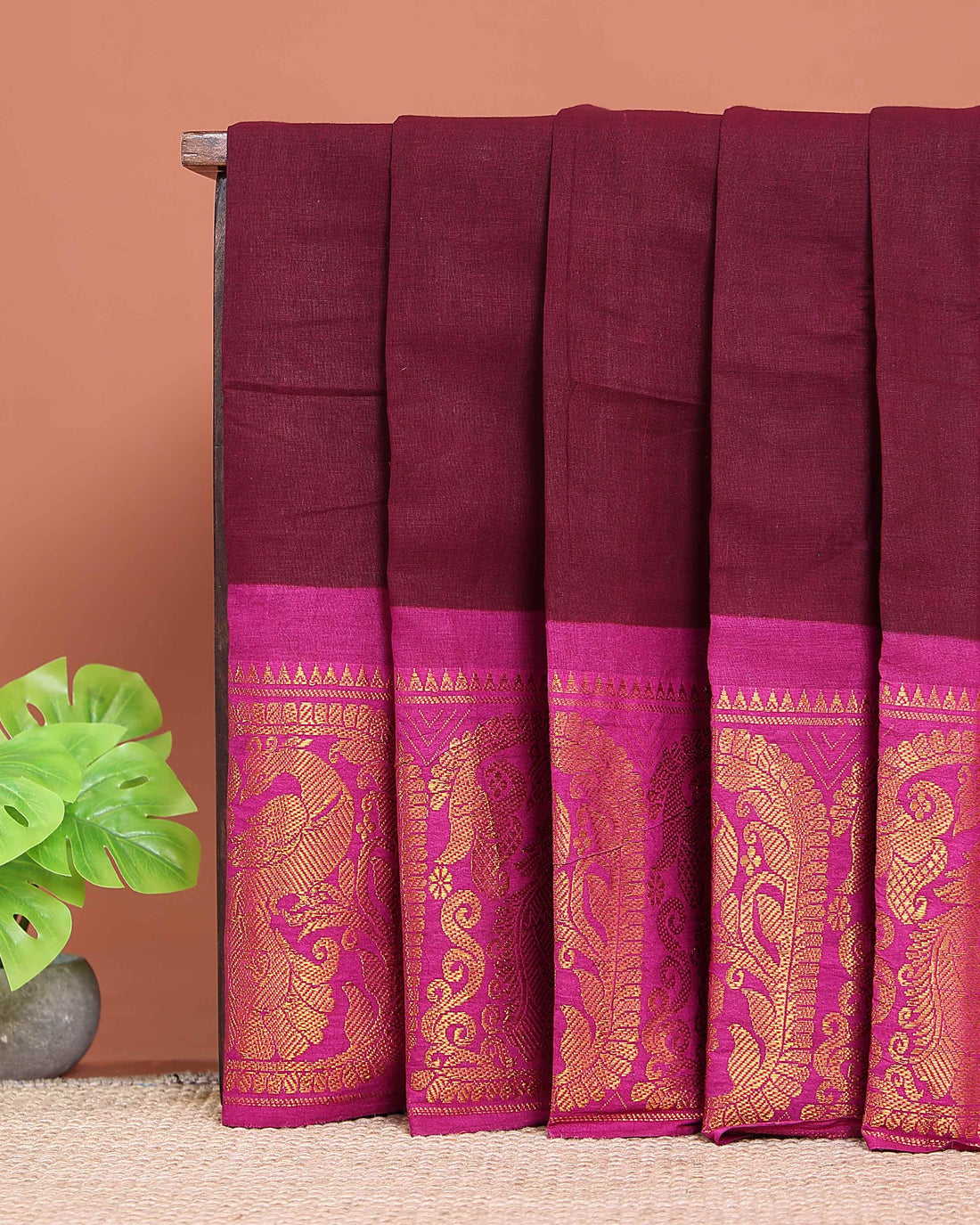 Traditional Sungudi Cotton Saree with Elegant Peacock Zari Border and Plain Body Design - Maroon