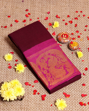 Traditional Sungudi Cotton Saree with Elegant Peacock Zari Border and Plain Body Design - Maroon