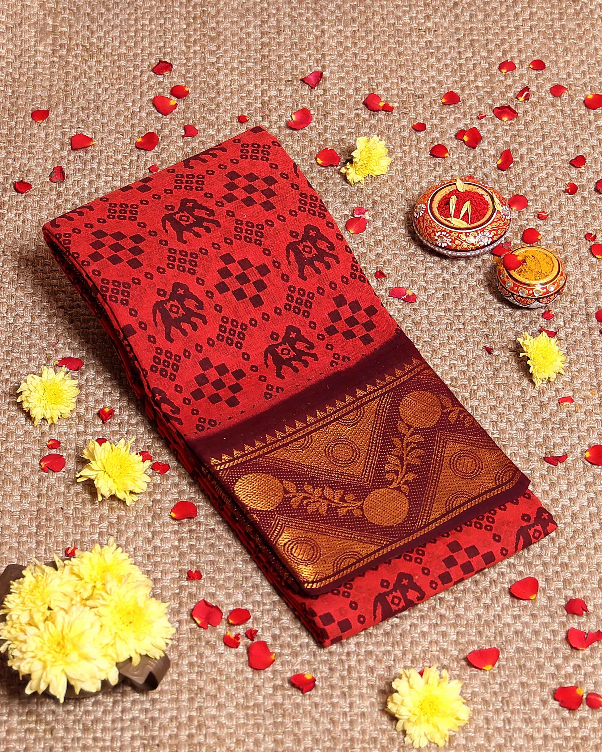 Traditional Sungudi Cotton Saree with Elephant Motif Print and Elegant Zari Woven Border - Red