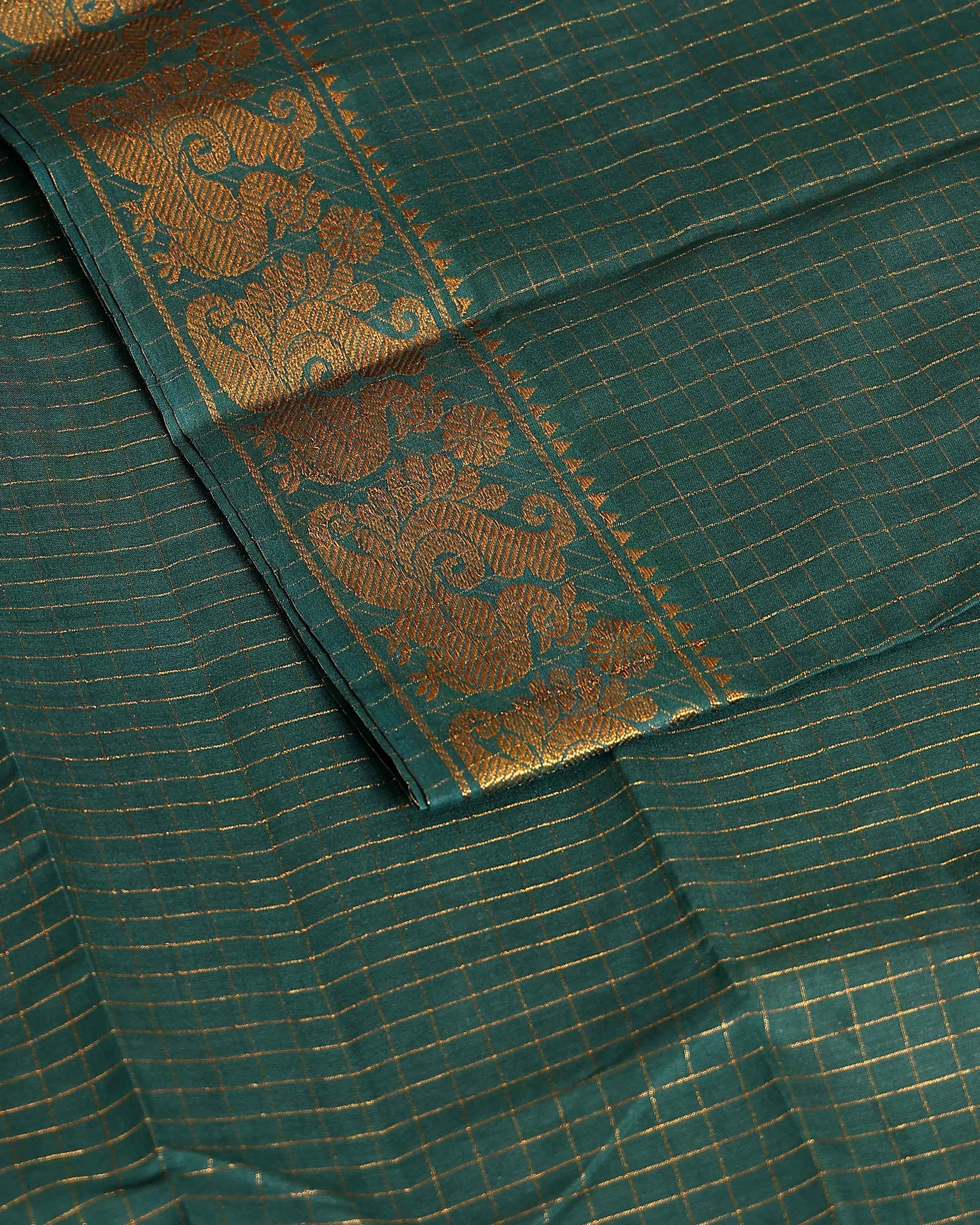 Traditional Sungudi Cotton Saree with Rich Peacock Zari Border and Checked Design - Dark Green