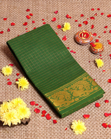 Traditional Sungudi Cotton Saree with Zari Checks and Decorative Zari Border - Green