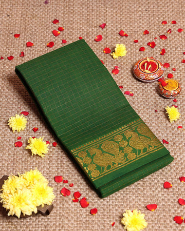 Traditional Sungudi Cotton Saree with Zari Checks and Peacock Motif Border - Green