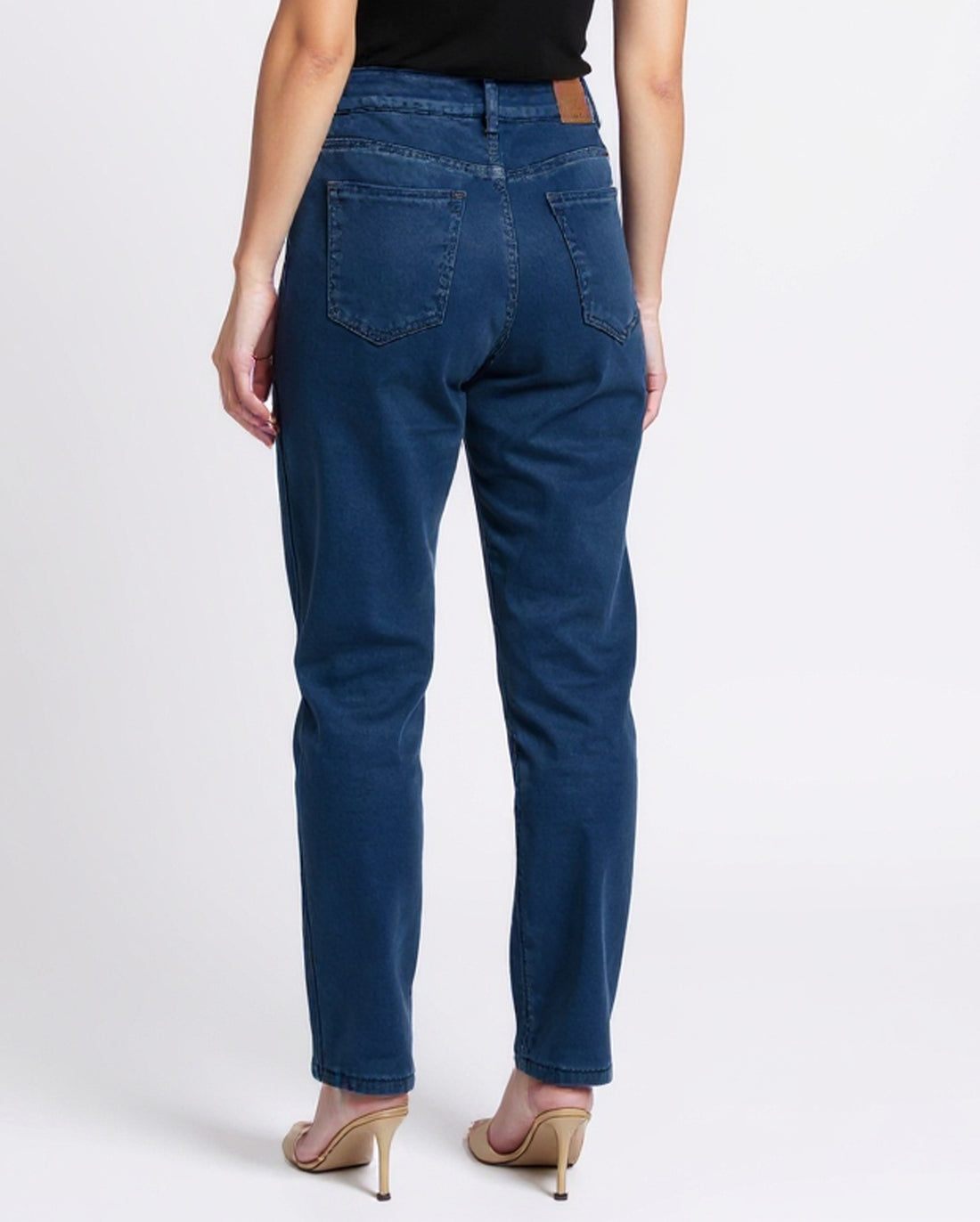 Women's Straight Leg Jeans - Blue
