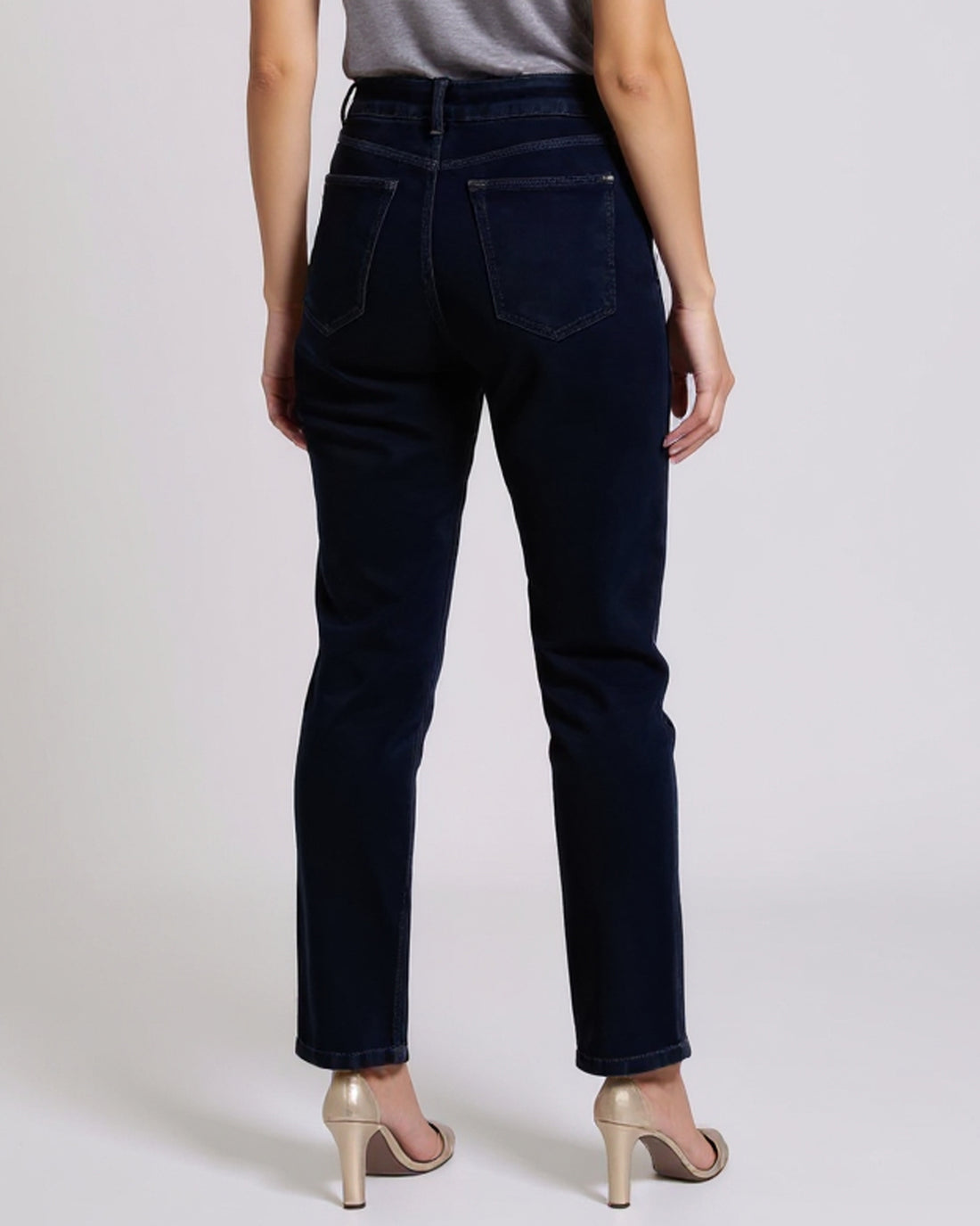 Women's Classic Fit Straight Leg Jeans - Black